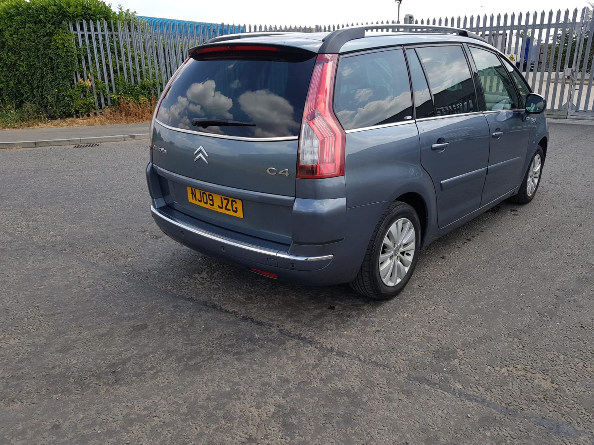 2009 CITROEN C4 PICASSO 7 SEATER EXCL HDI A - Image 5 of 20