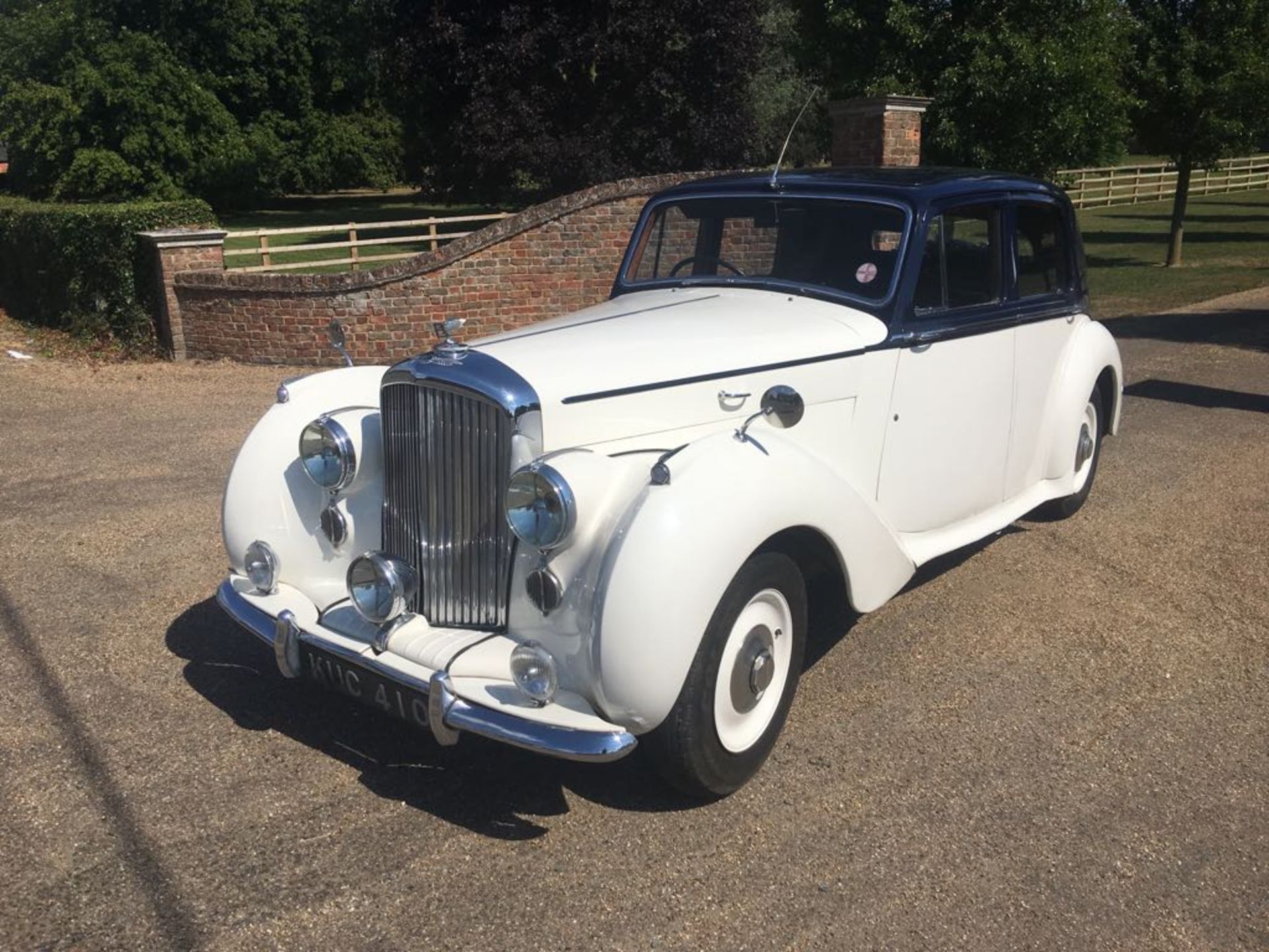 1949 BENTLEY MK6 4.3 MANUAL - Image 2 of 28