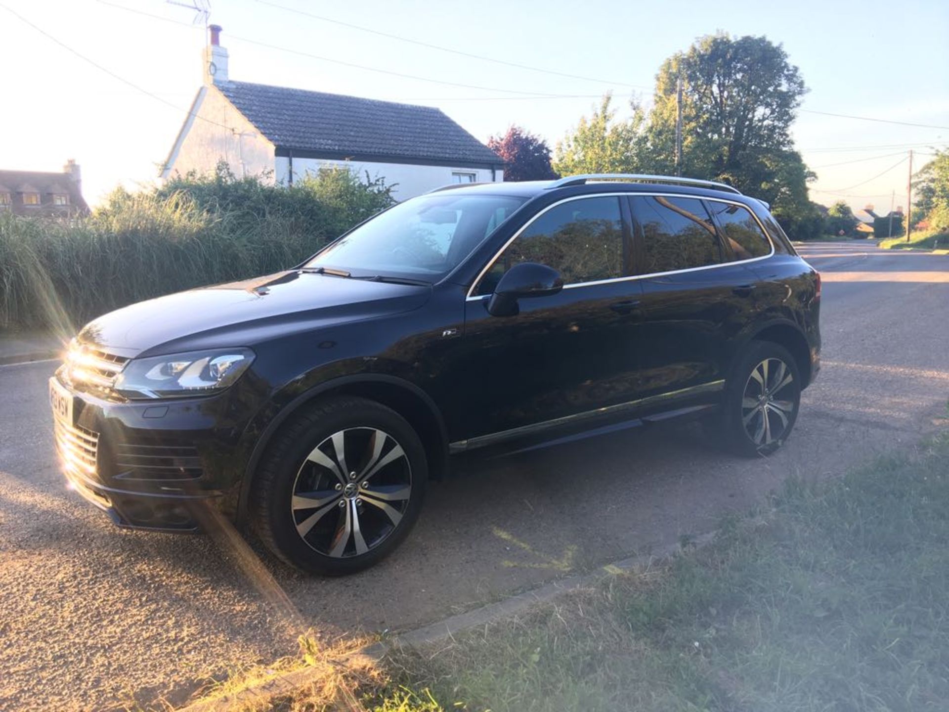 2013 VOLKSWAGEN TOUAREG 3.0 V6 R LINE AUTO **PANORAMIC ROOF** - Image 5 of 23