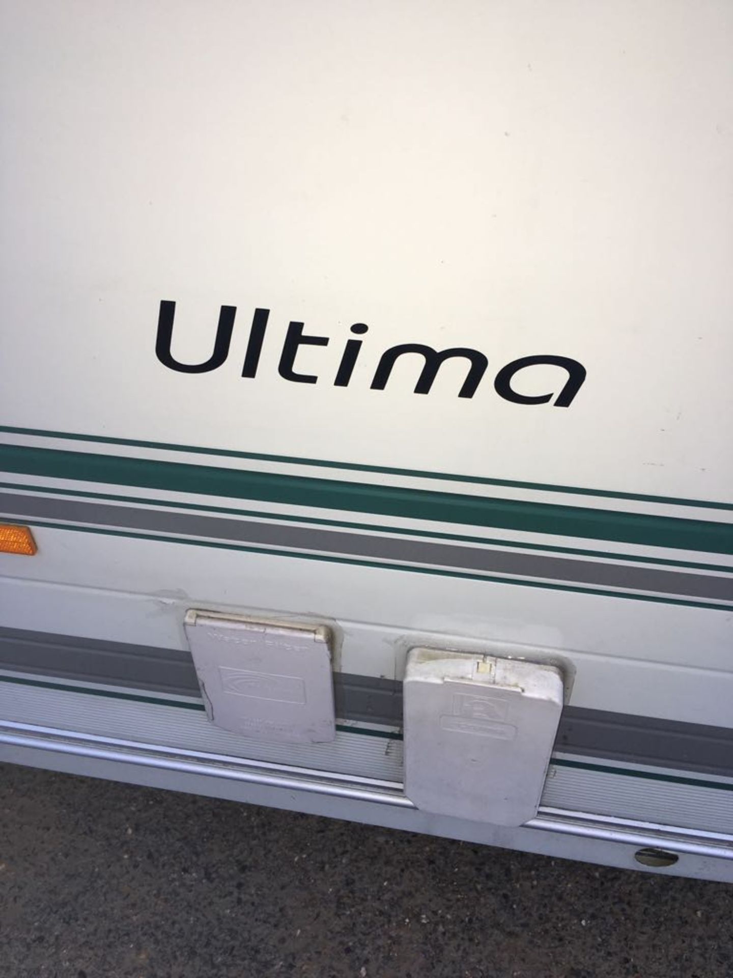 2000 LUNAR ULTIMA CARAVAN 5 BERTH - Image 6 of 19