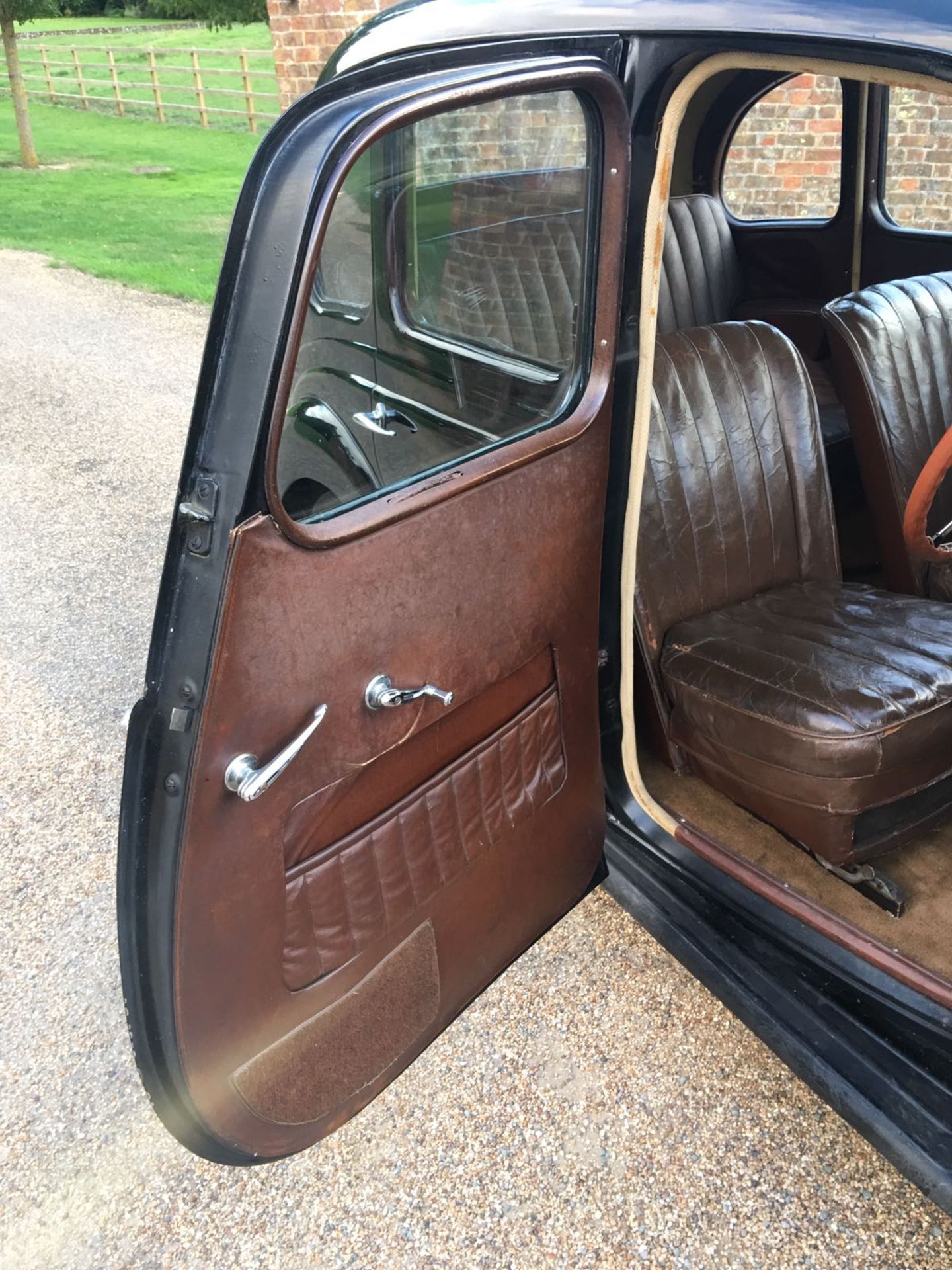 1946 AUSTIN 8 - Image 19 of 39