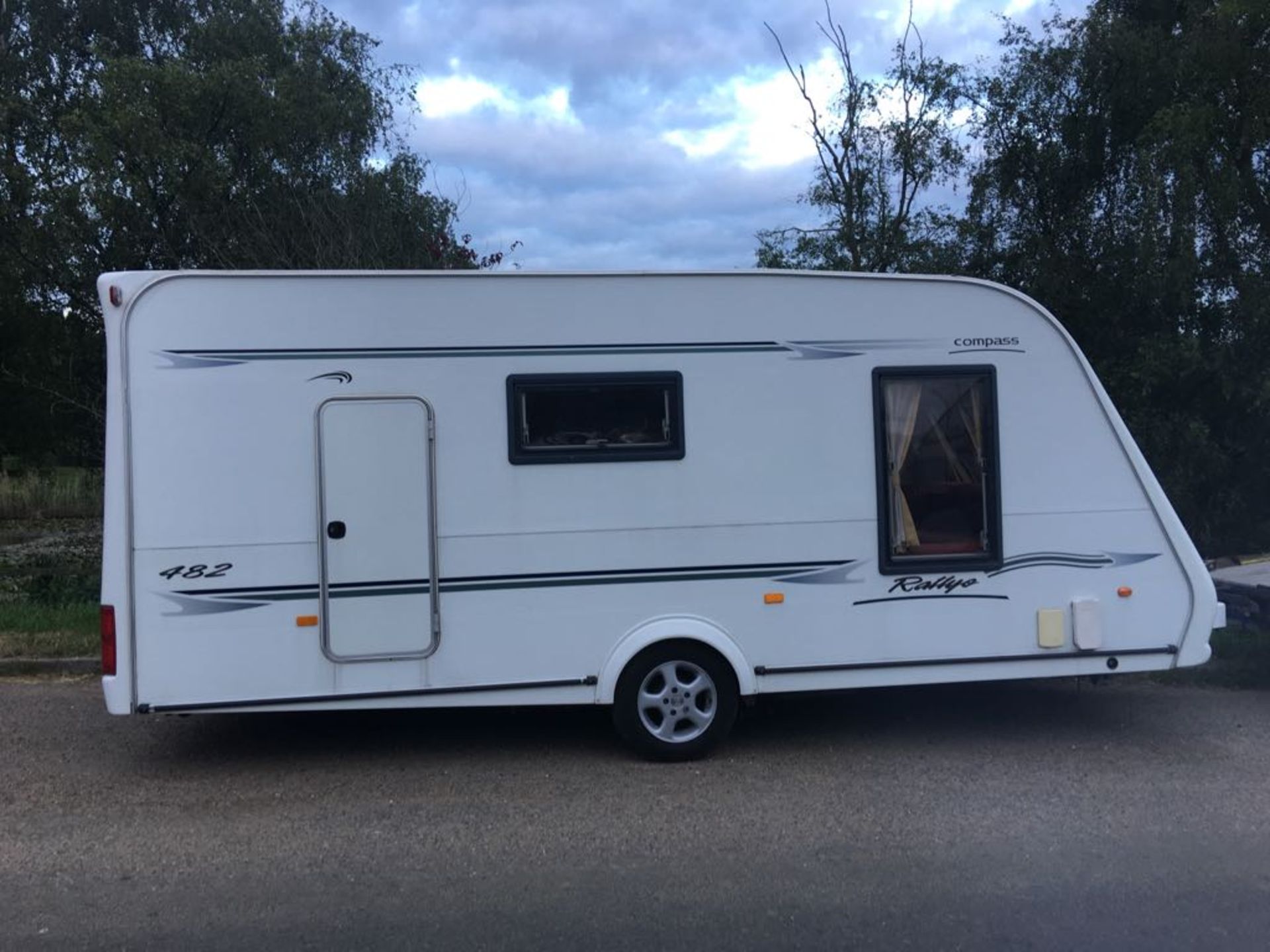 2003 COMPASS RALLYE 482 CARAVAN 2 BERTH - Image 6 of 24