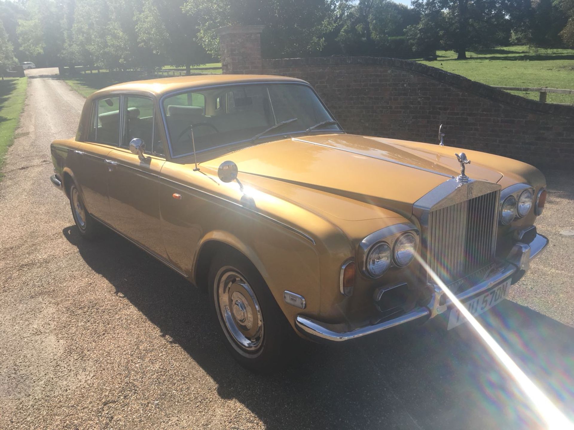 1971 ROLLS ROYCE SHADOW 1 **GOLD**