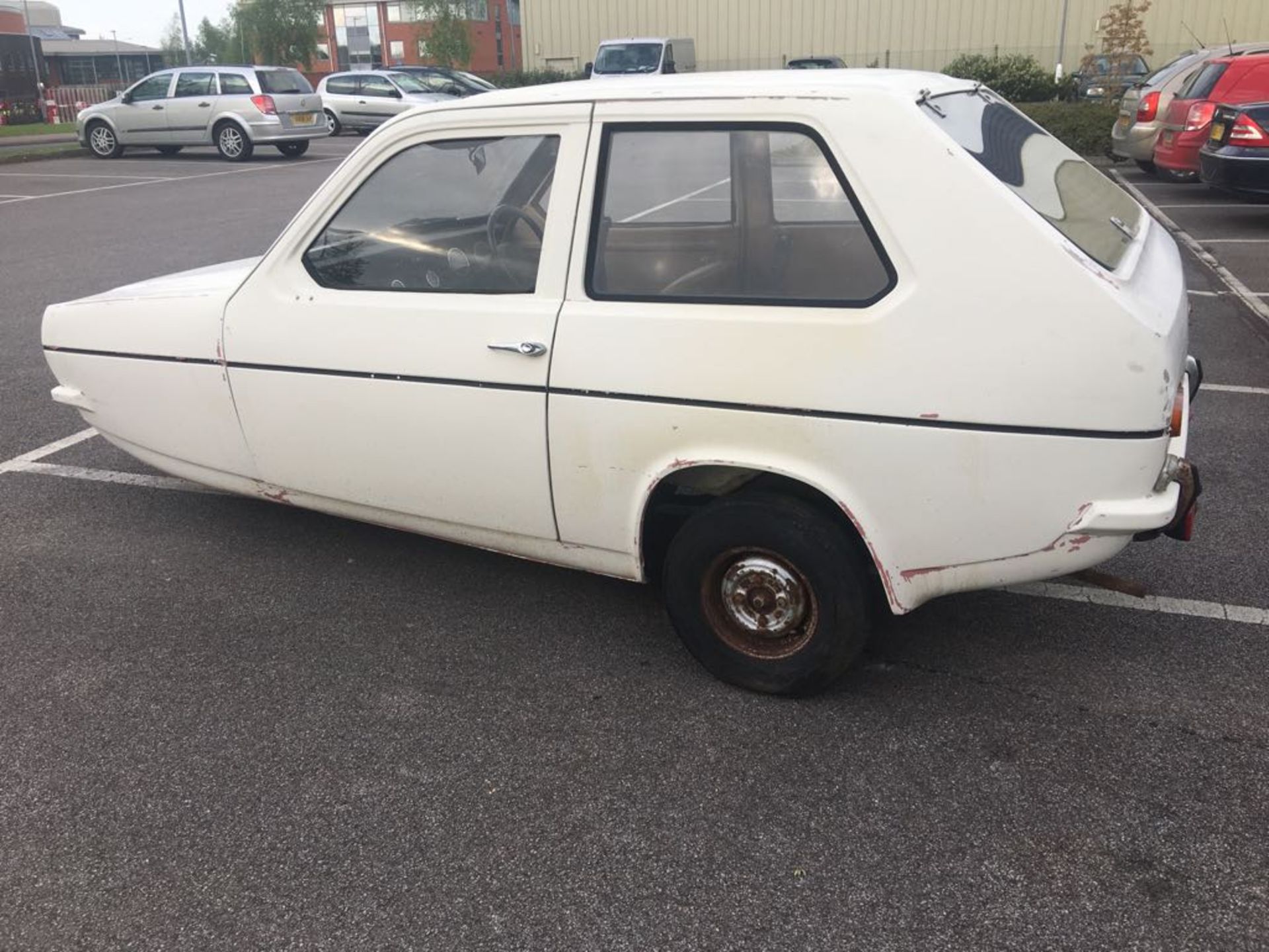 RELIANT SUPER ROBIN - Image 4 of 11