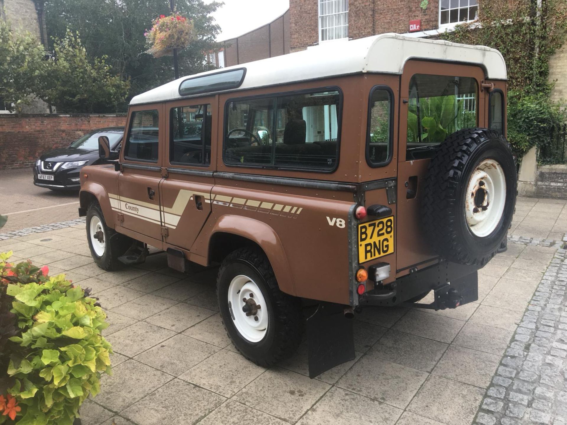 1984 LAND ROVER DEFENDER SW 110 3.5 V8 PETROL - Image 10 of 31