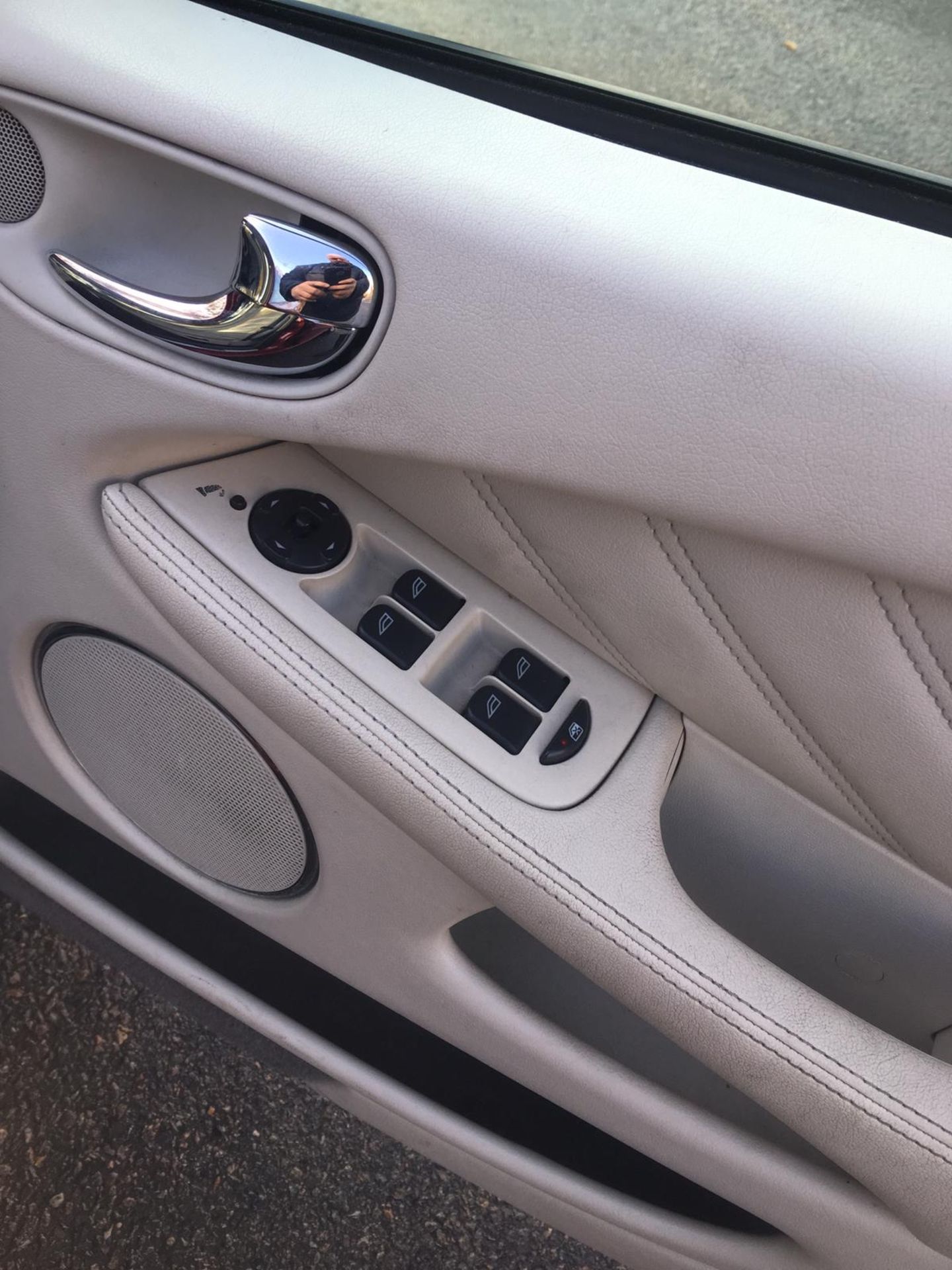 2009 JAGUAR X TYPE SE 2.0 DIESEL - Image 12 of 21