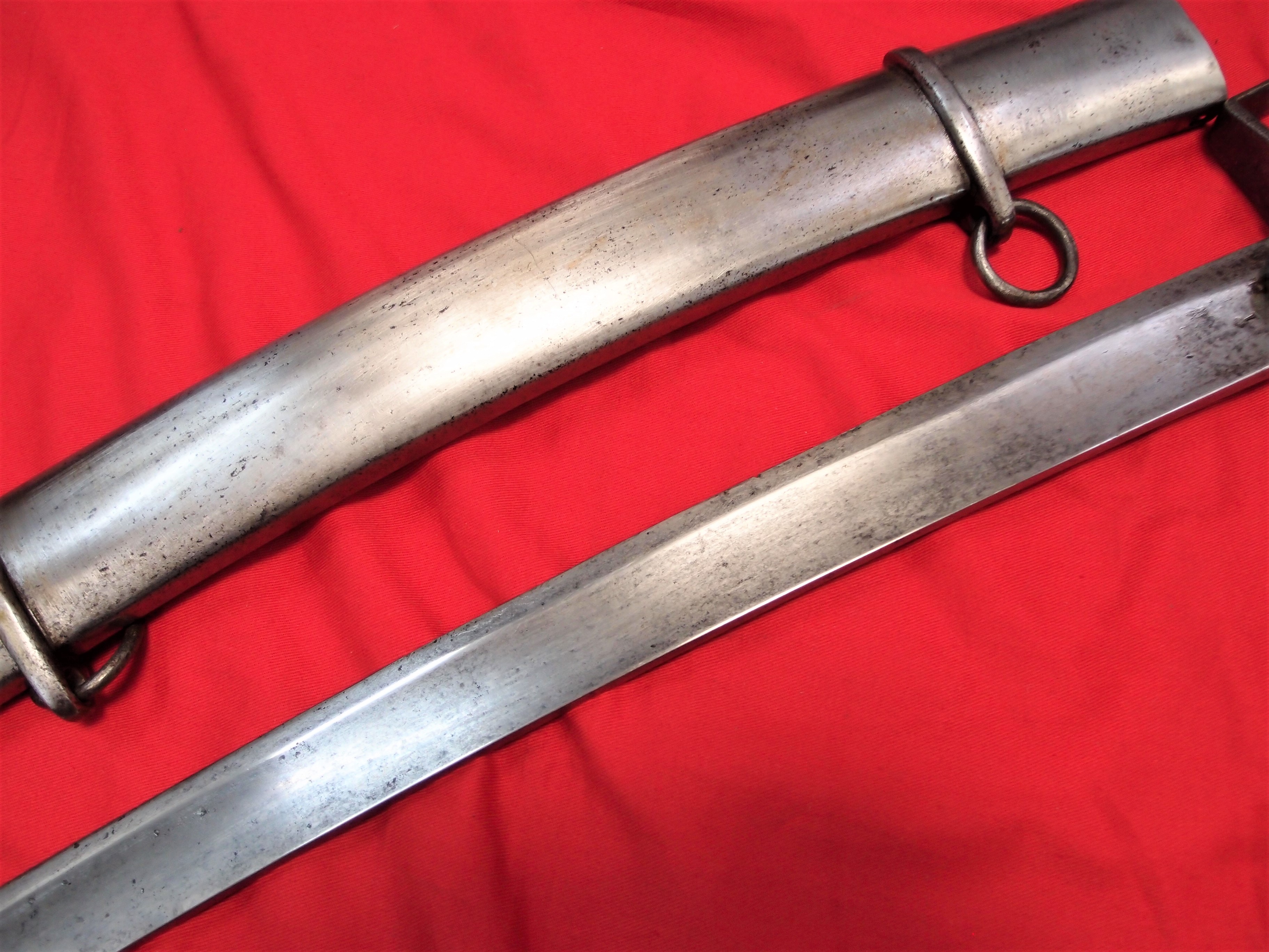 1796 Pattern British Army Light Cavalry Trooper’s sword & scabbard by Woolley & Deakin of Birmingham - Image 6 of 10