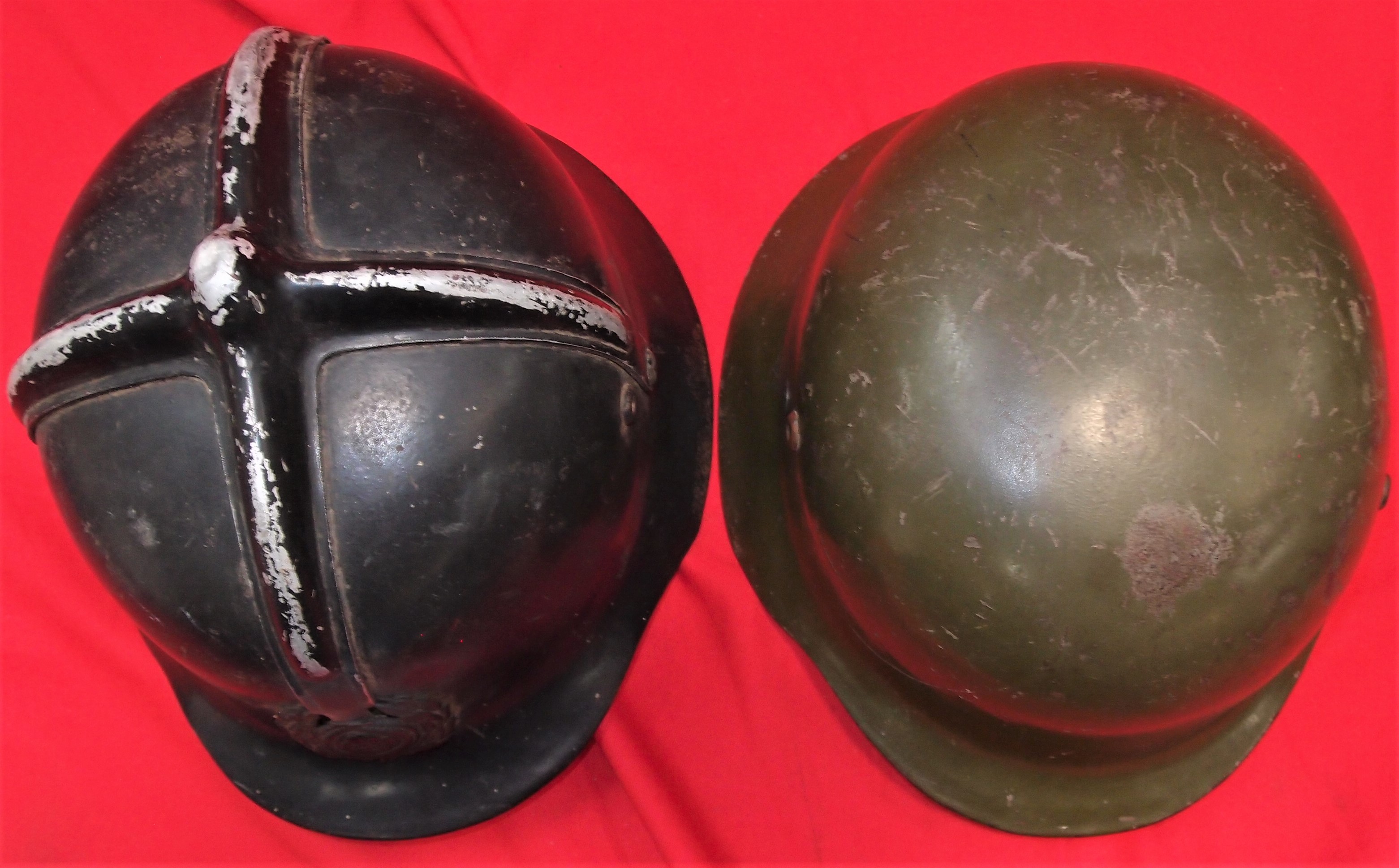 WW2 Model 1938 Hungarian military & civilian auxiliary steel helmets (2) lot 1 - Image 2 of 9