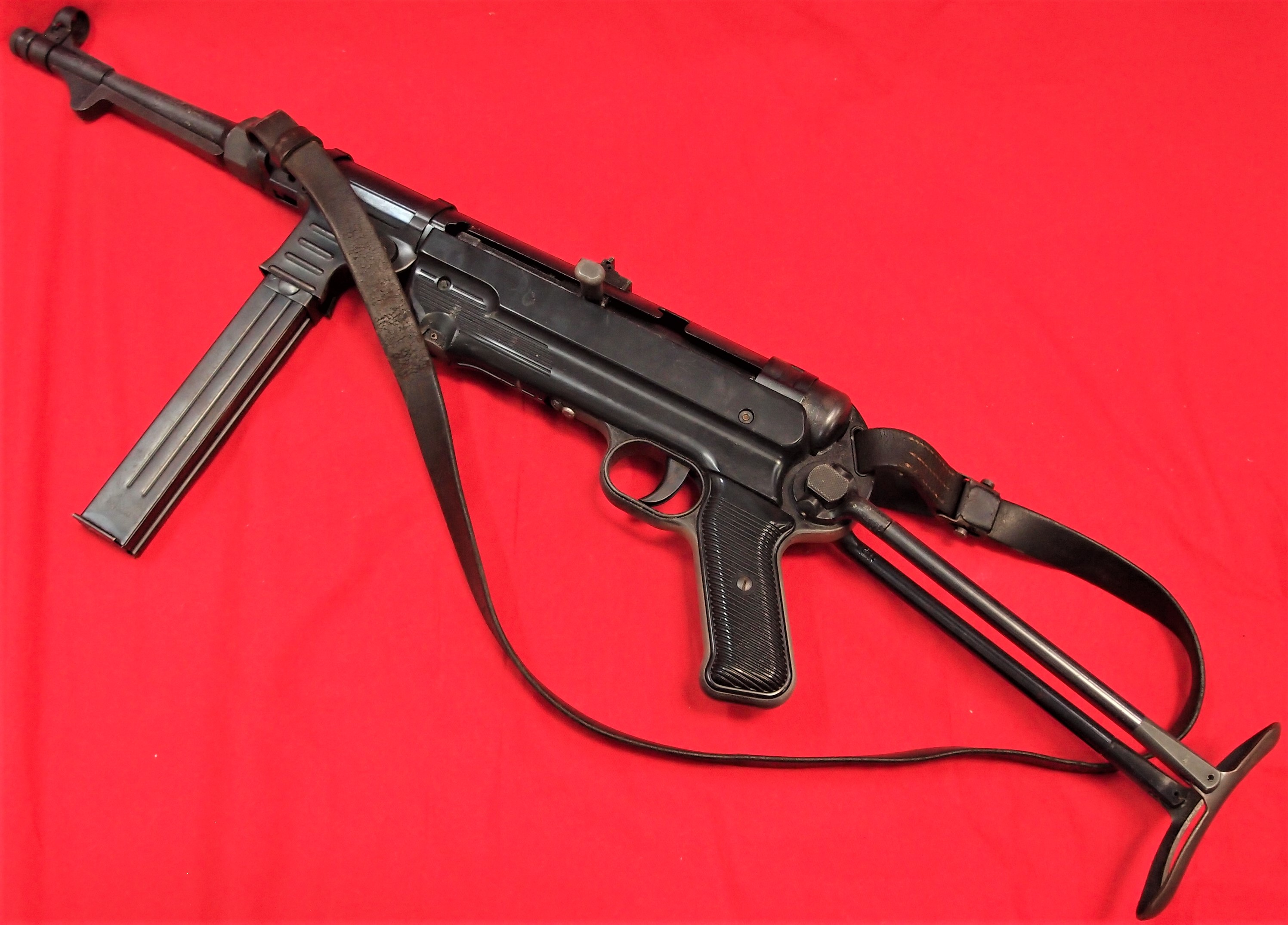 MGC-68 MP40 blank firing German Machine Pistole