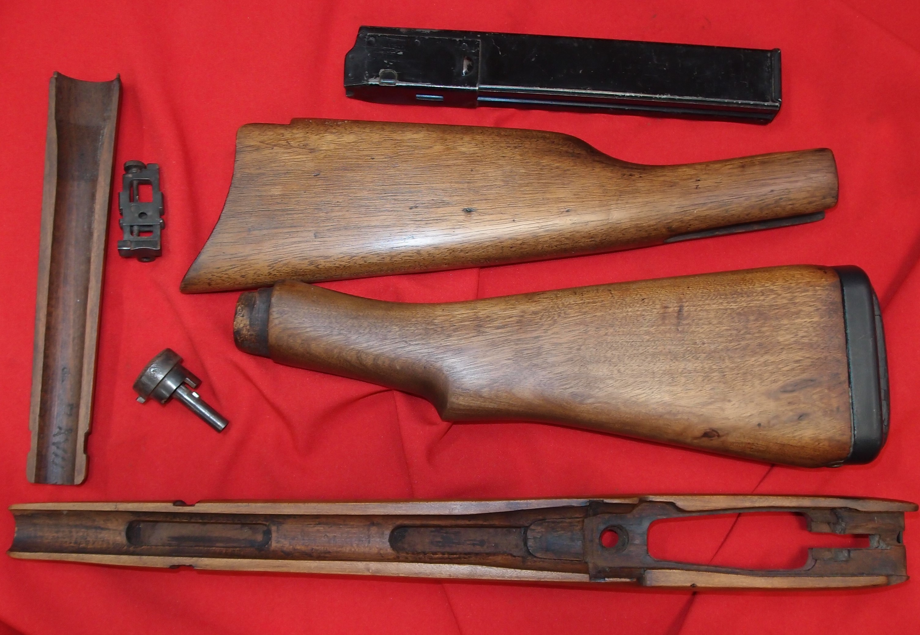 Jungle Carbine wooden stocks & rifle spares - Image 2 of 2