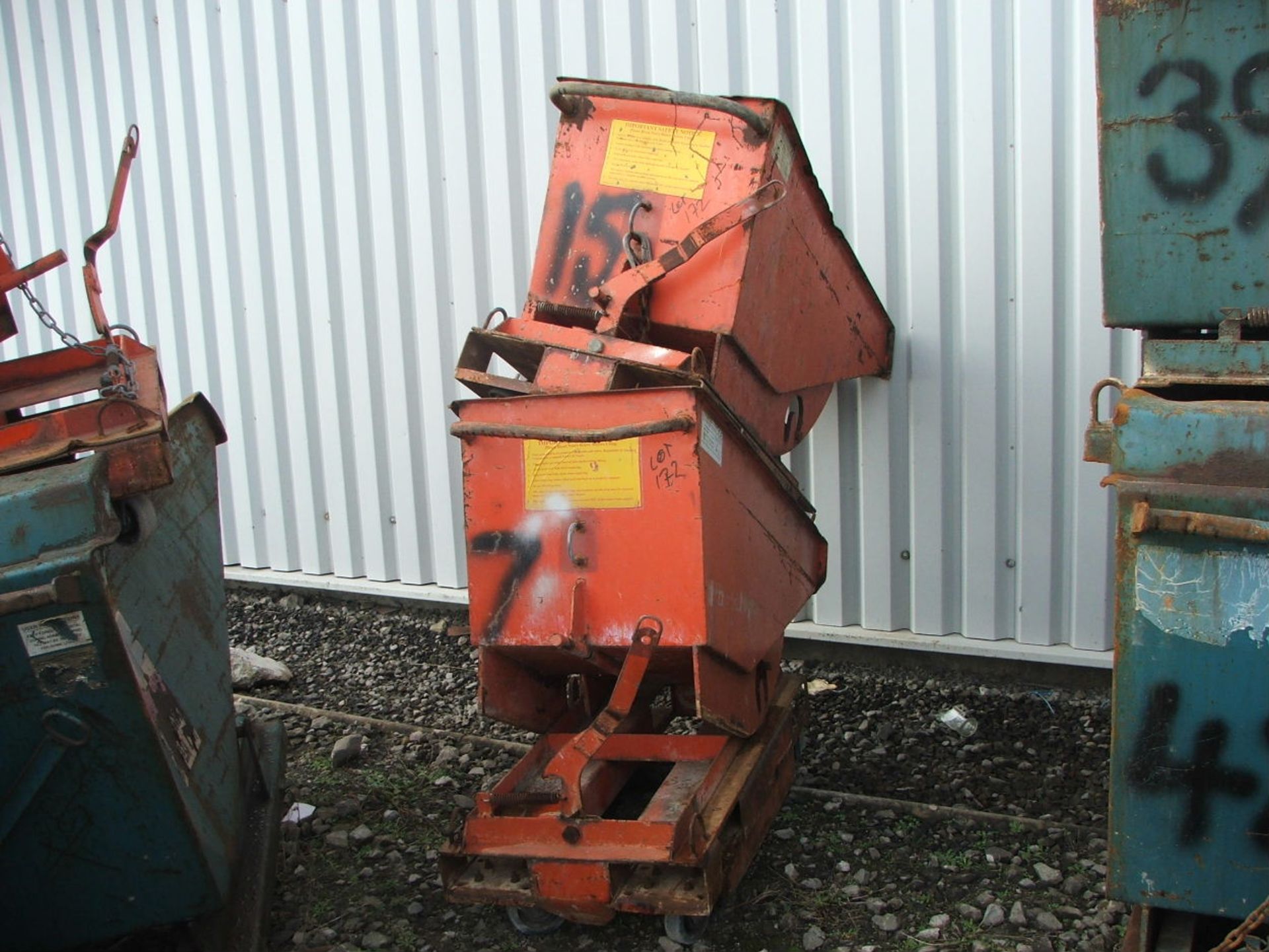 2 X FORKLIFT TIPPING SKIPS REQUIRE SMALL REPAIR
