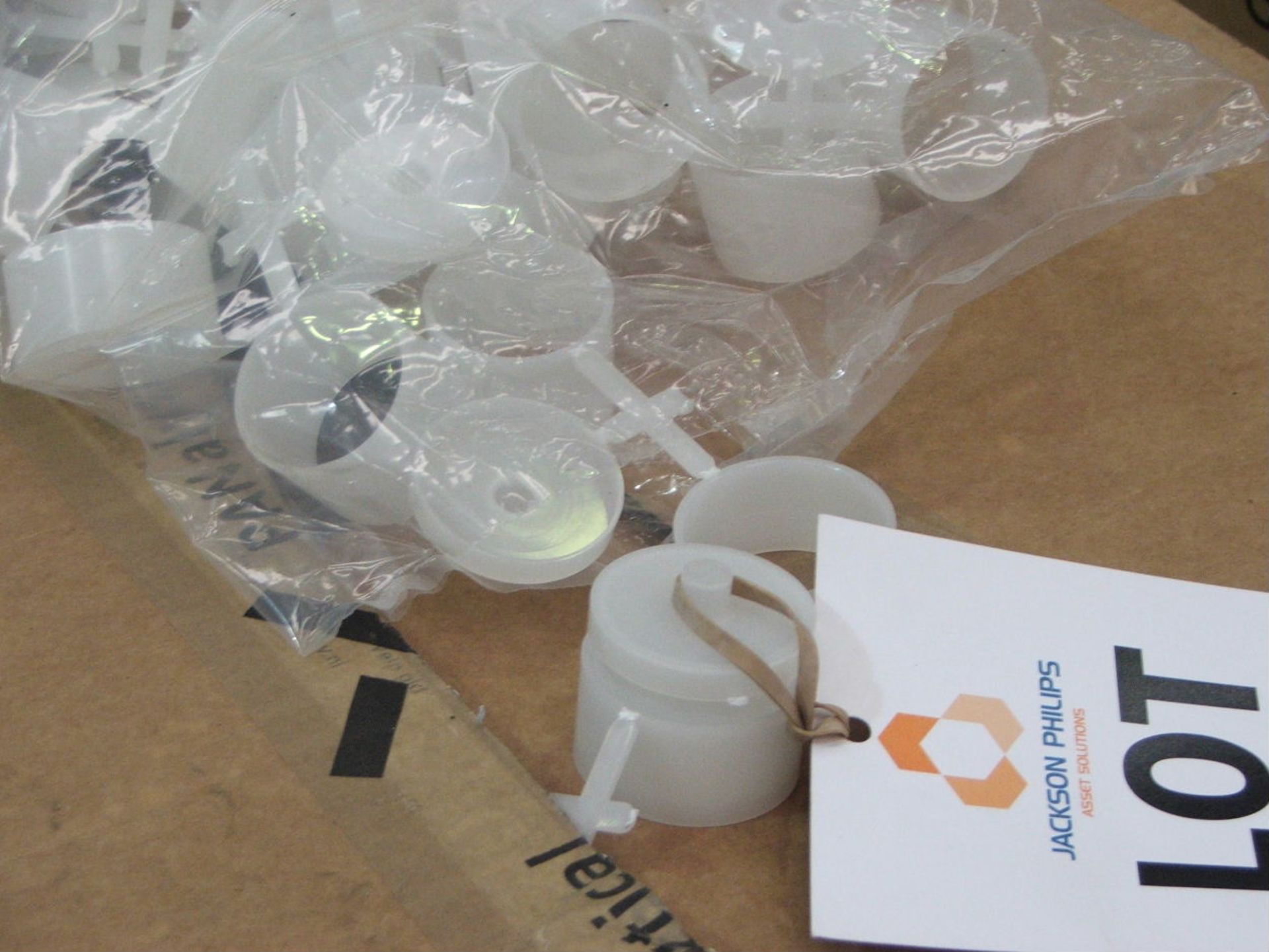 APPROX 750 PANALYTICAL X RAY SAMPLE CUPS UNUSED - Image 2 of 2