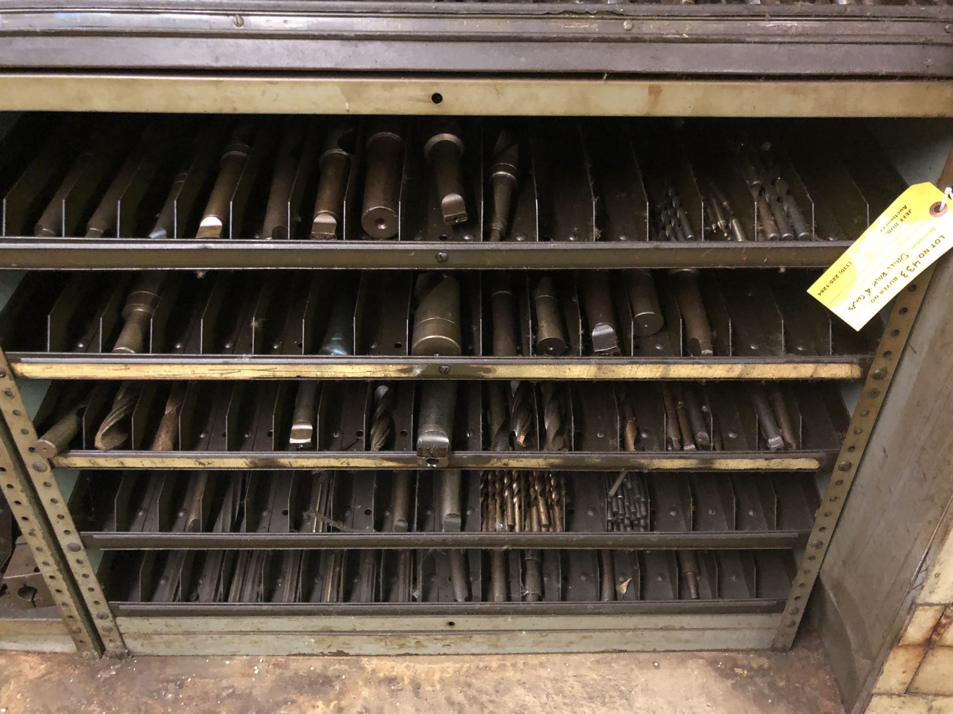 Drill Rack with Drills - Bild 2 aus 2