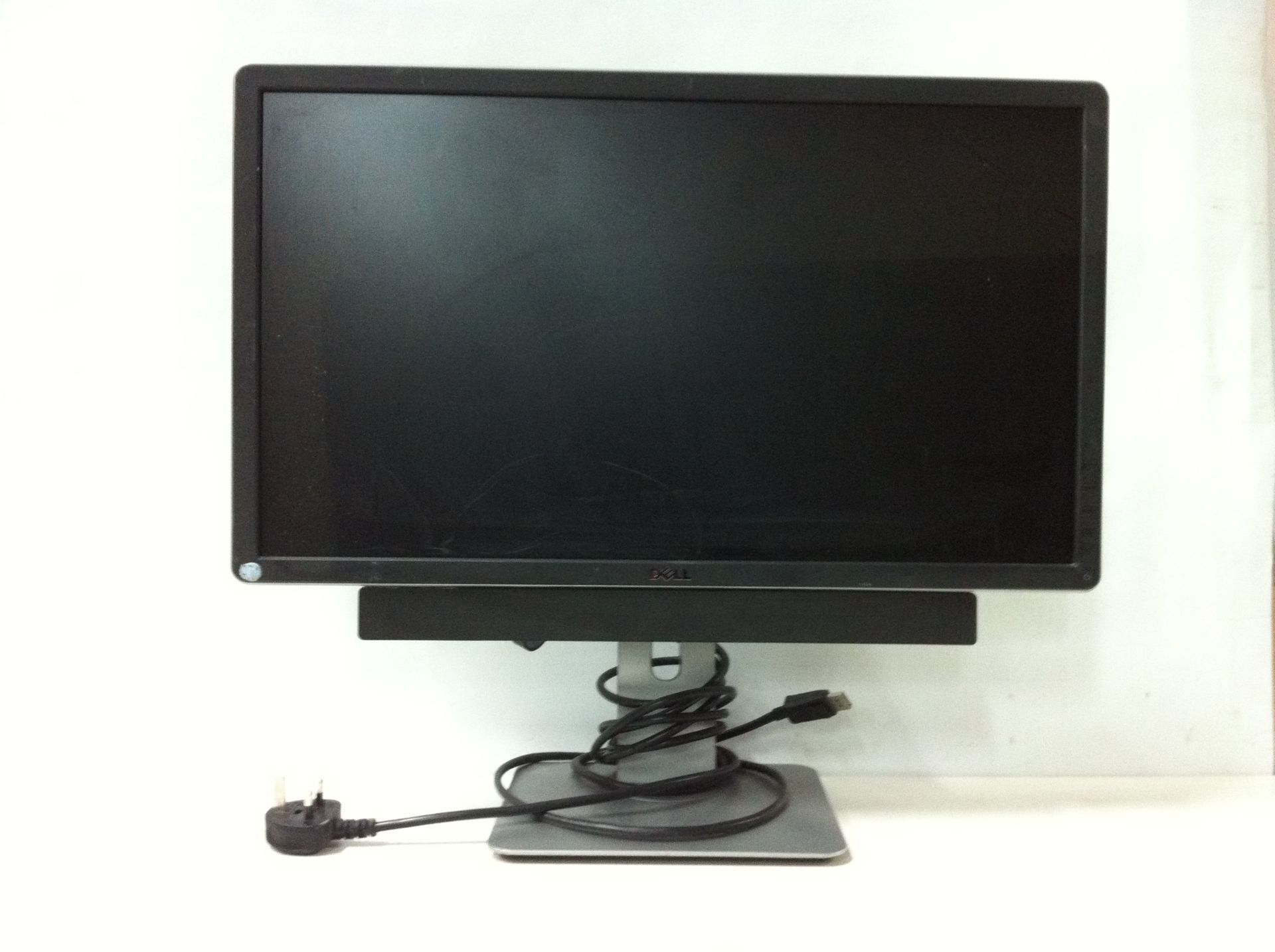 7 x Dell PC Monitors. See description. - Image 2 of 3