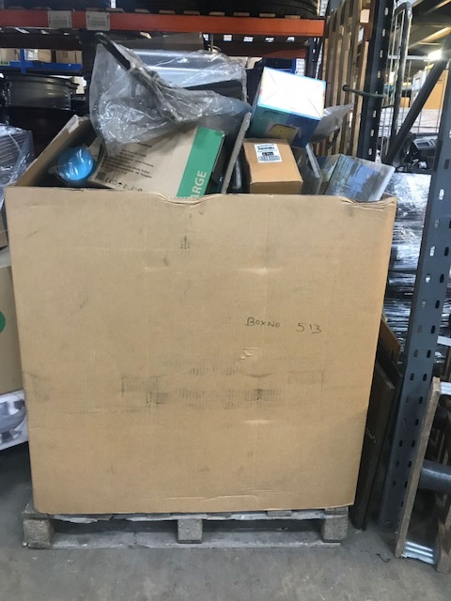 Pallet of Bar / Catering/ Restaurant supplies (Non- Food), as listing