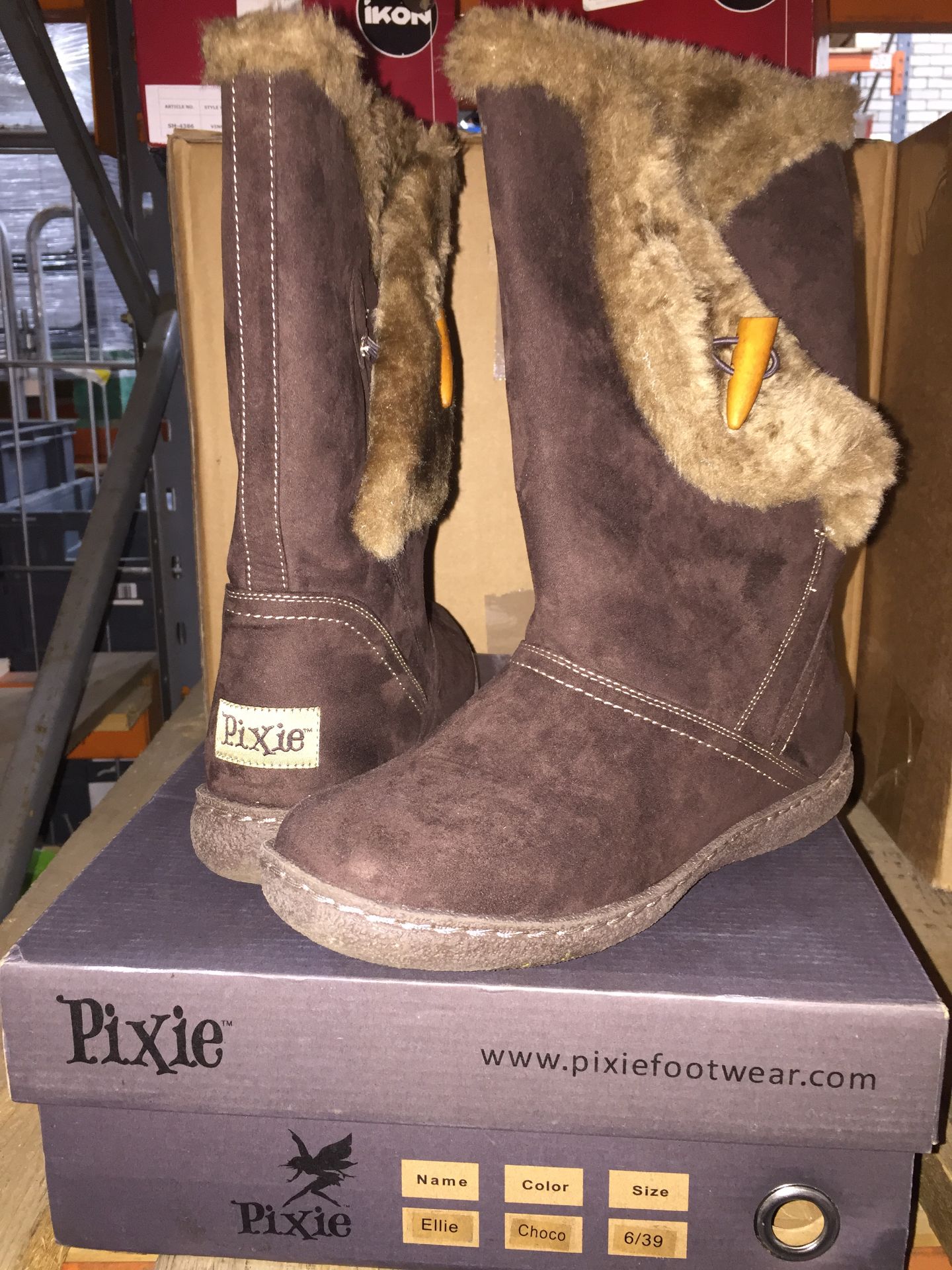 20 x Pixie Womens Shoes/Boots Mixed Sizes, Styles and Colours Size Ranging UK 3 - UK 8 - Customer Re - Image 2 of 4