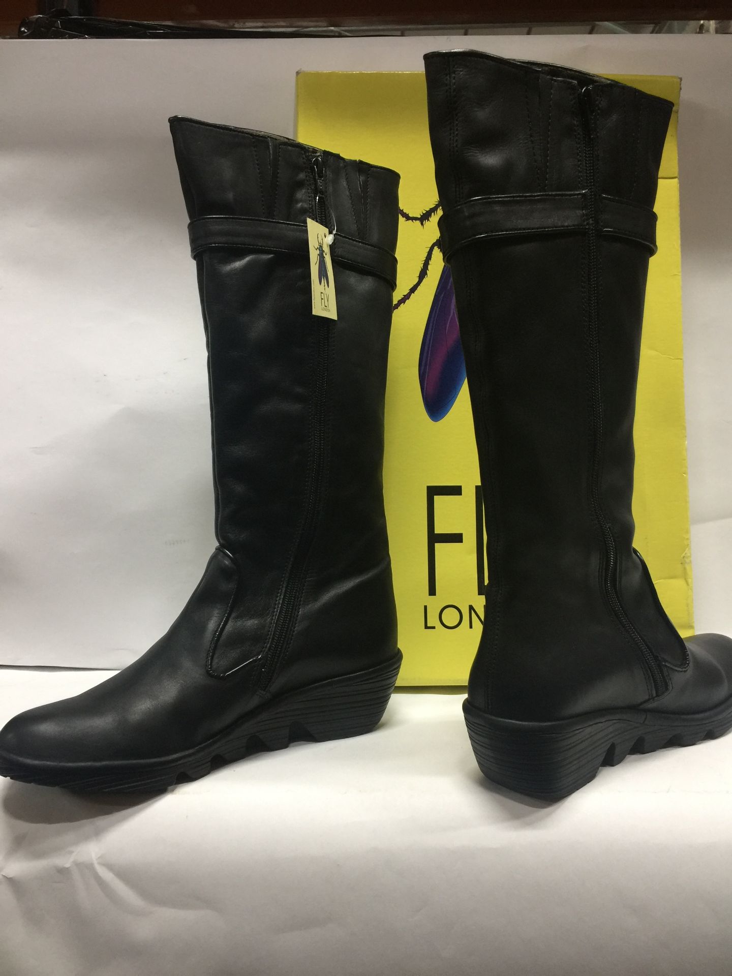 5 x Fly London Women's Boots Mixed Sizes, Styles and Colours Size Ranging EU 38 - EU 42 - Customer R - Bild 3 aus 4