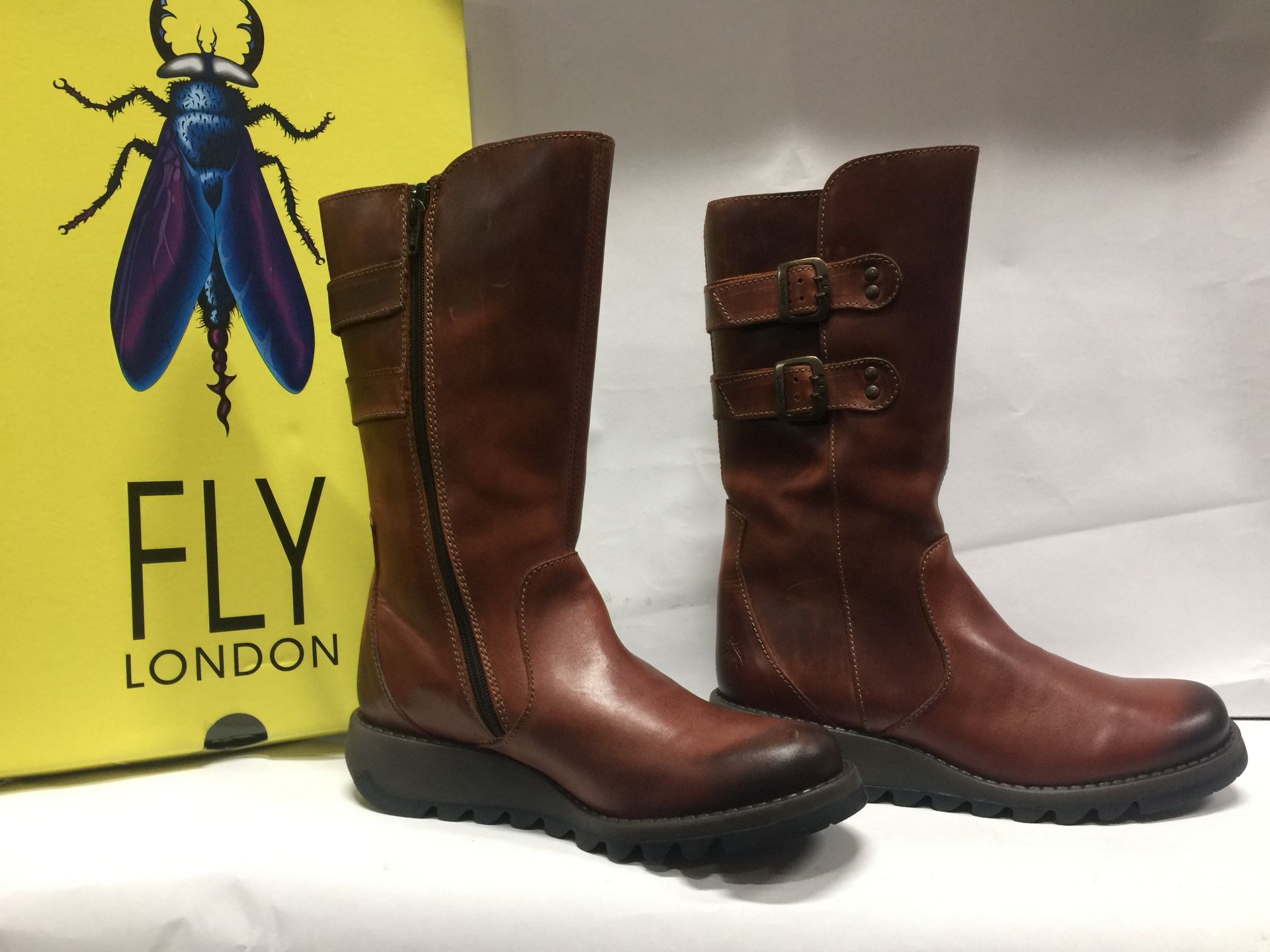 5 x Fly London Women's Boots Mixed Sizes, Styles and Colours Size Ranging EU 37 - EU 42 - Customer R - Image 3 of 4