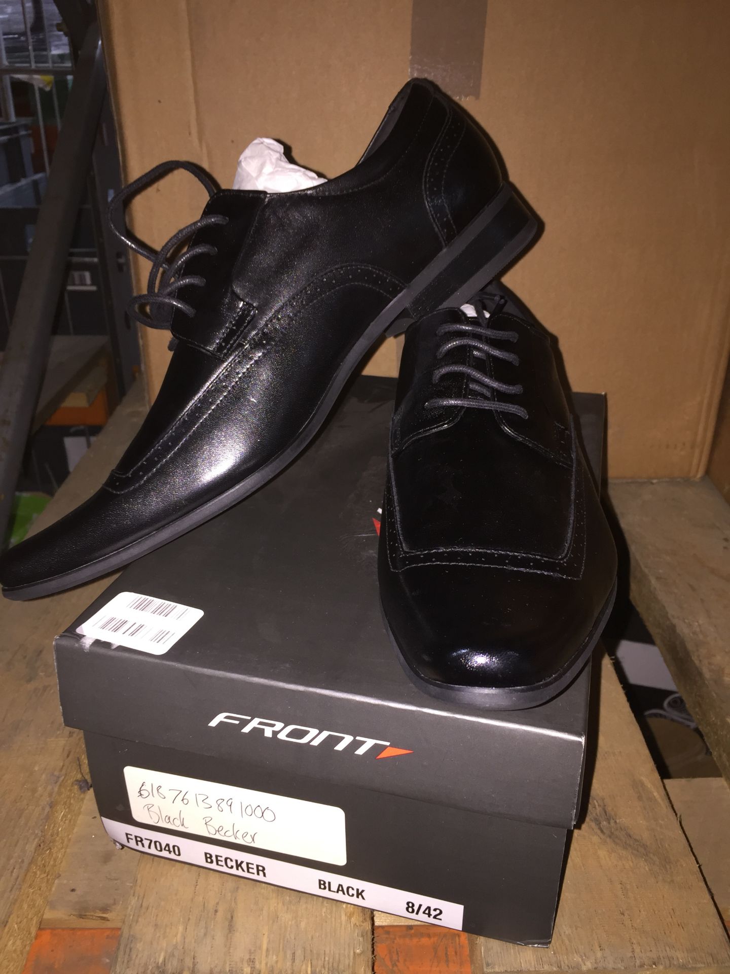 10 x Front Mens Formal Shoes Mixed Sizes, Styles and Colours Size Ranging from UK 8 - UK 12 - Custom