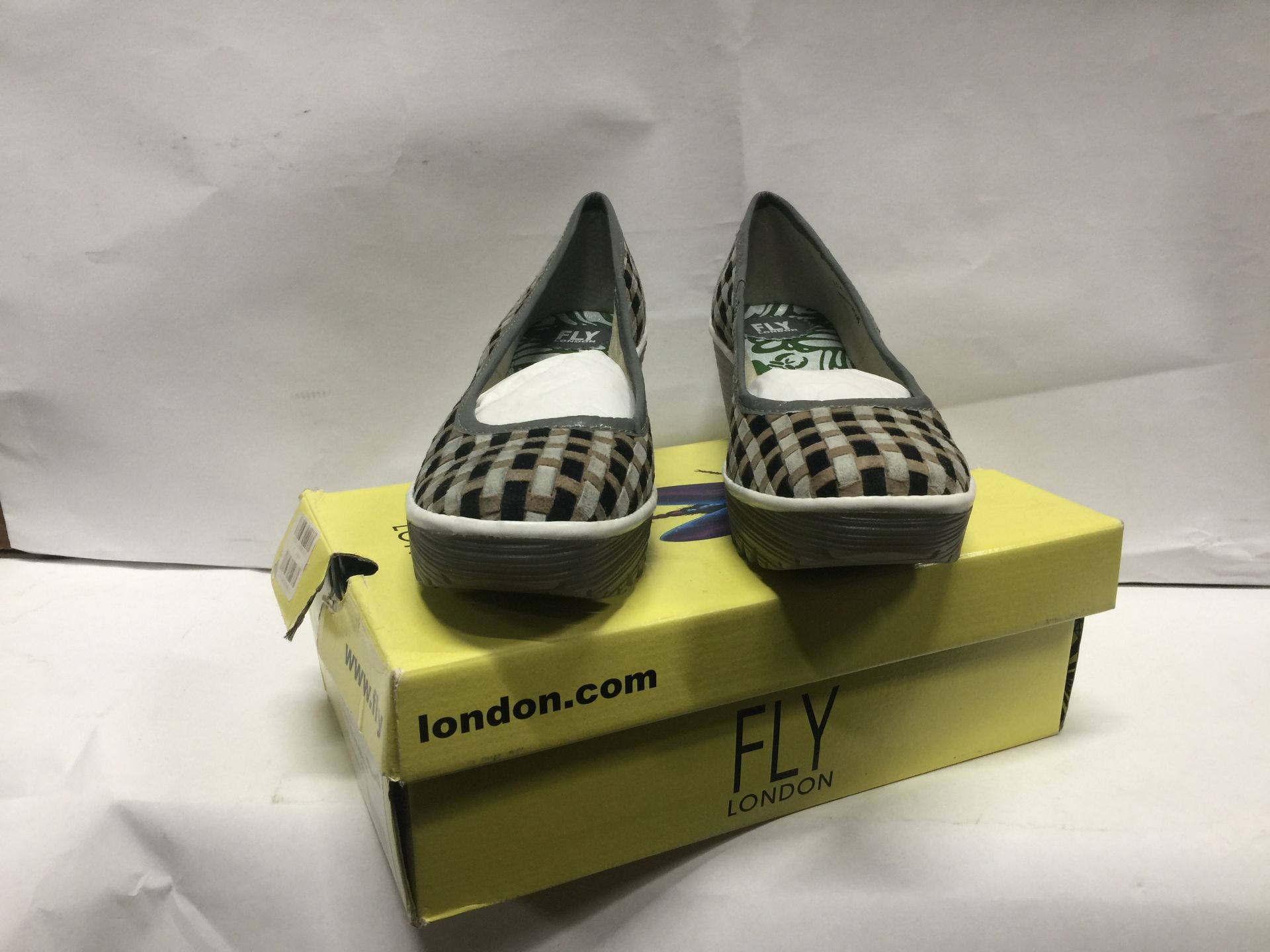 7 x Fly London Women's Boots/Shoes Mixed Sizes, Styles and Colours Size Ranging EU 36 - EU 41 - Cust