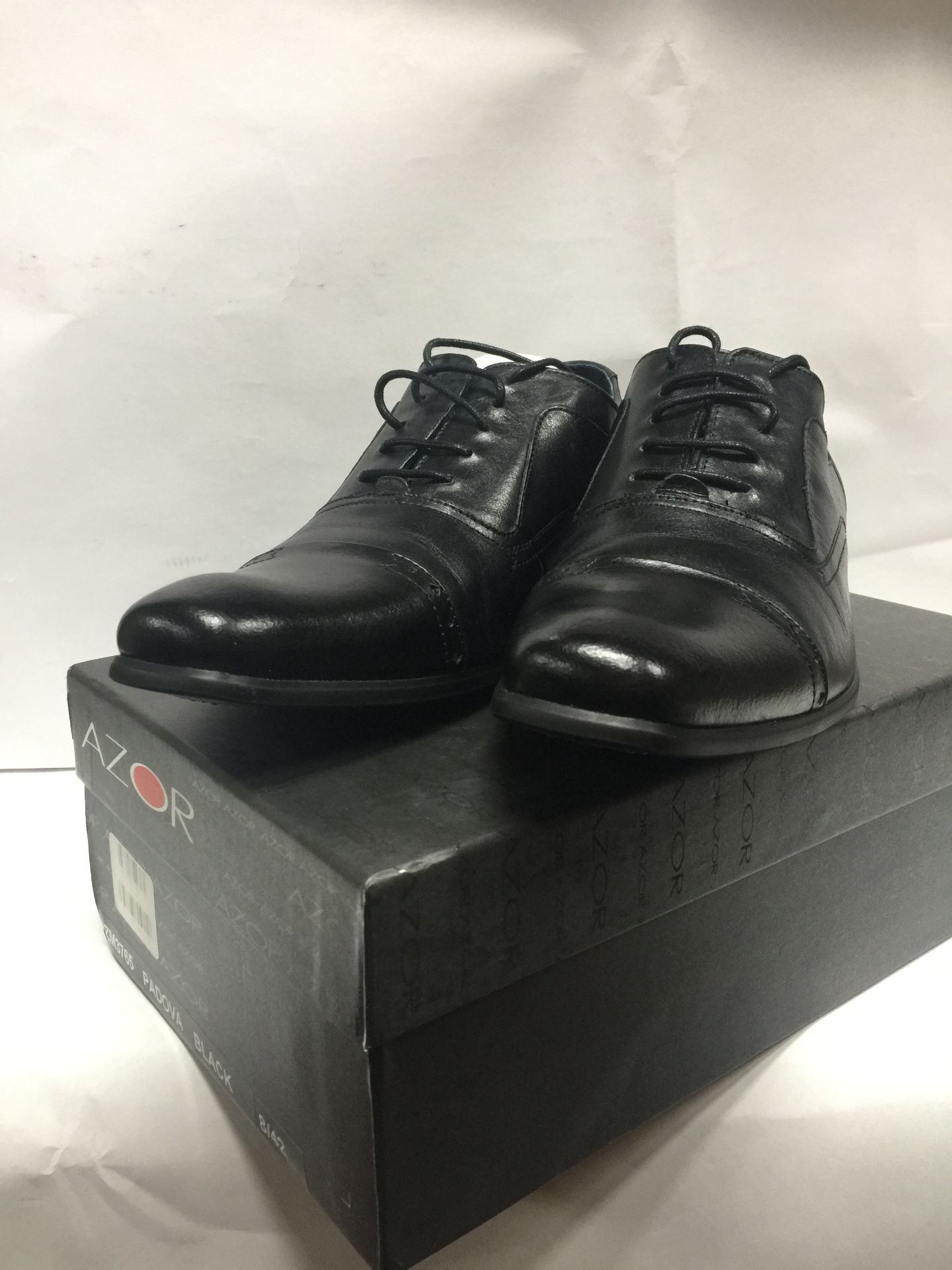 10 x Azor Mens Formal Shoes Mixed Sizes, Styles and Colours Size Ranging UK 7 - UK 11 - Customer Ret - Image 3 of 4