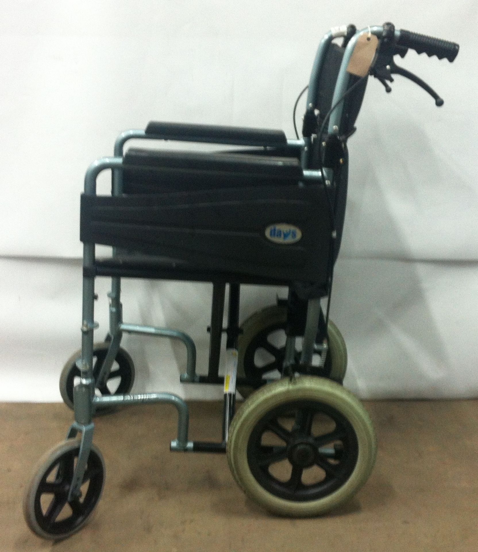 Days Escape Lite Wheelchair - Image 2 of 2