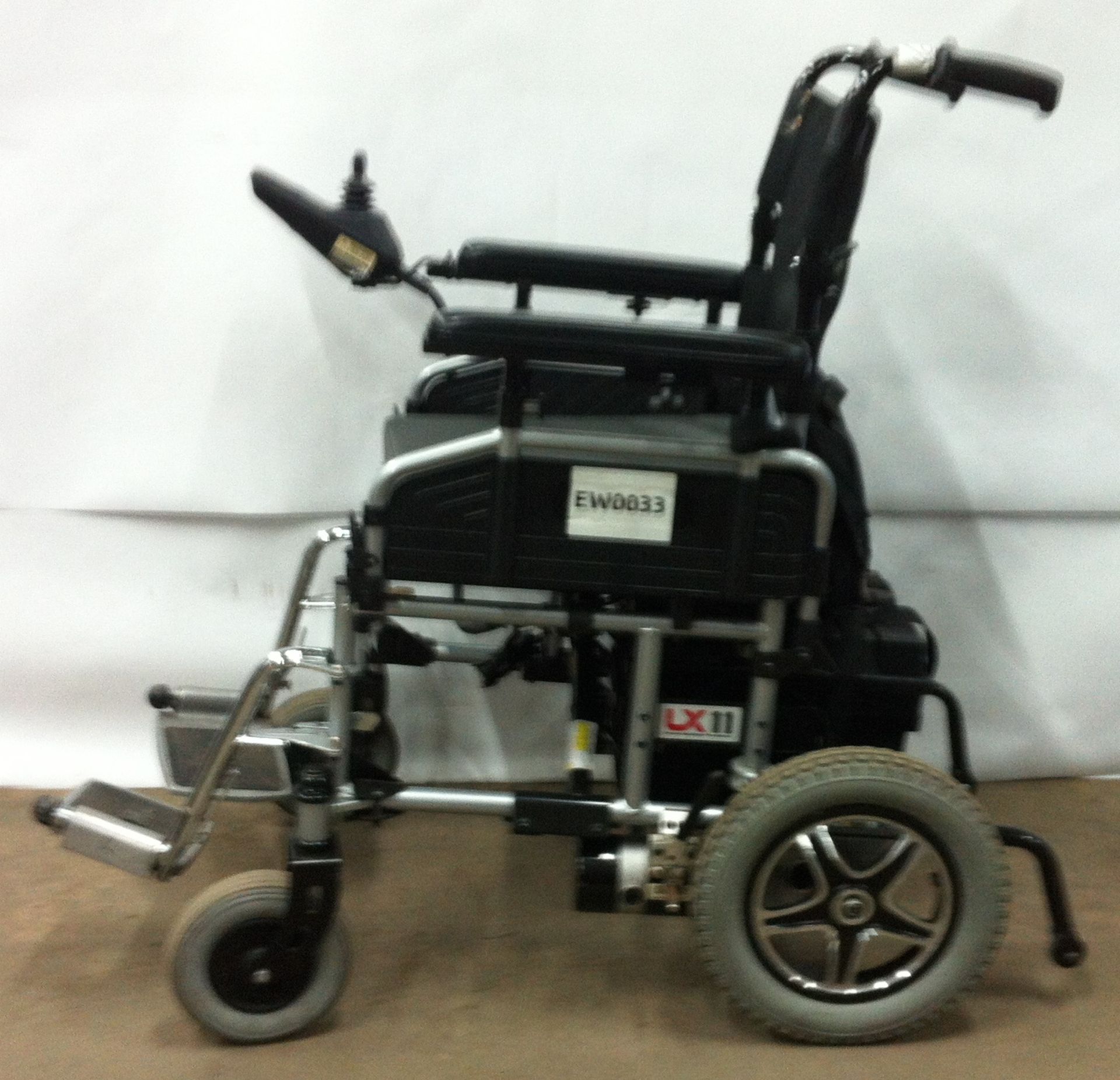 Pride LX11 Electric Wheelchair - Image 3 of 5