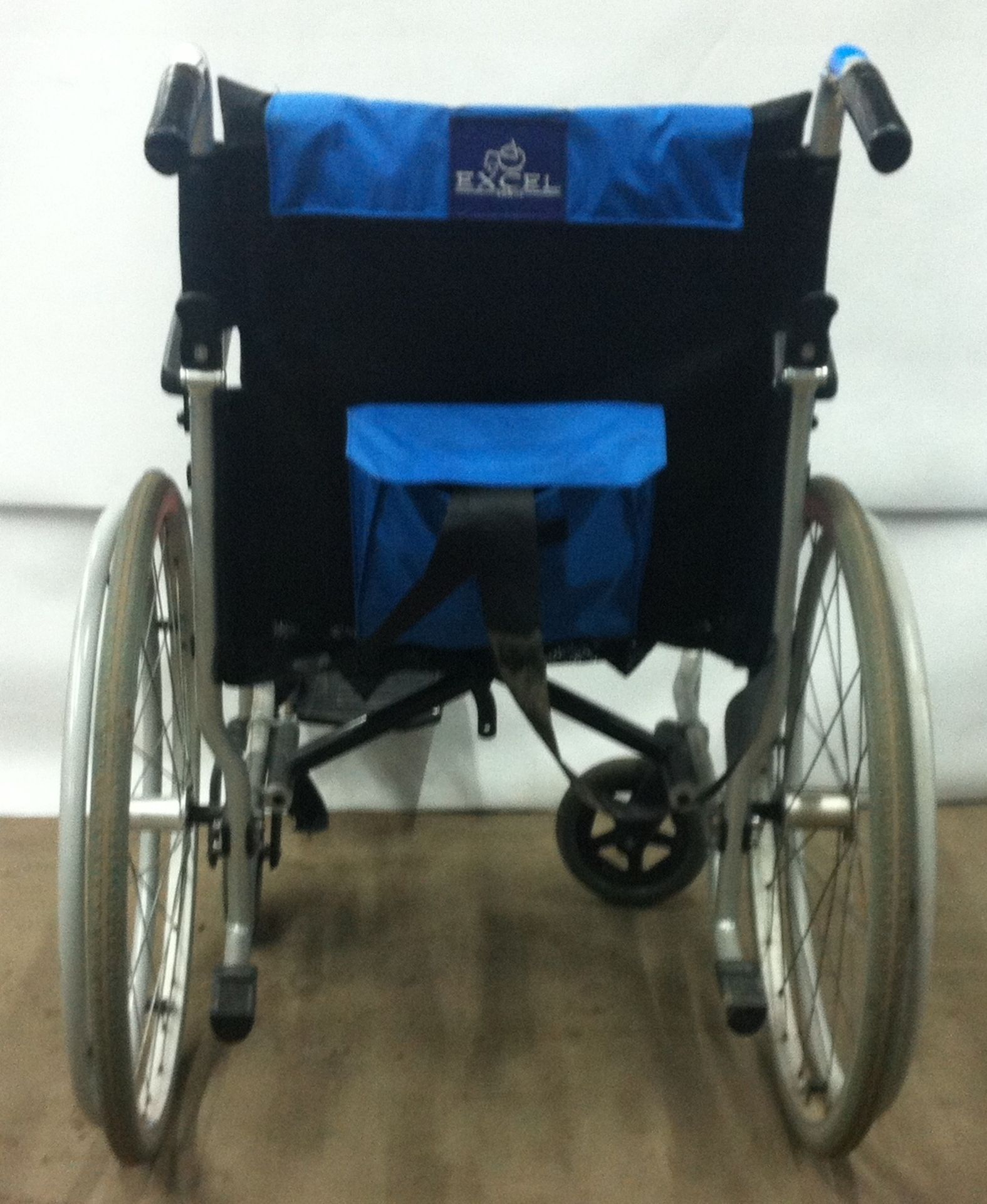 G-Lite Pro Wheelchair - Image 3 of 3