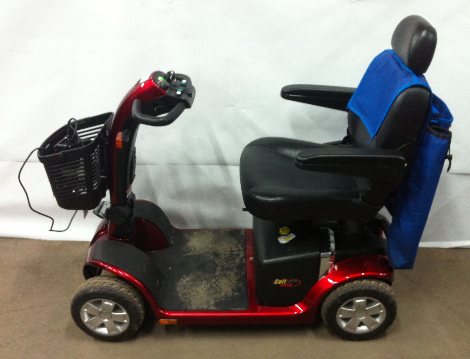 Pride Colt Deluxe mobility scooter - Image 3 of 4