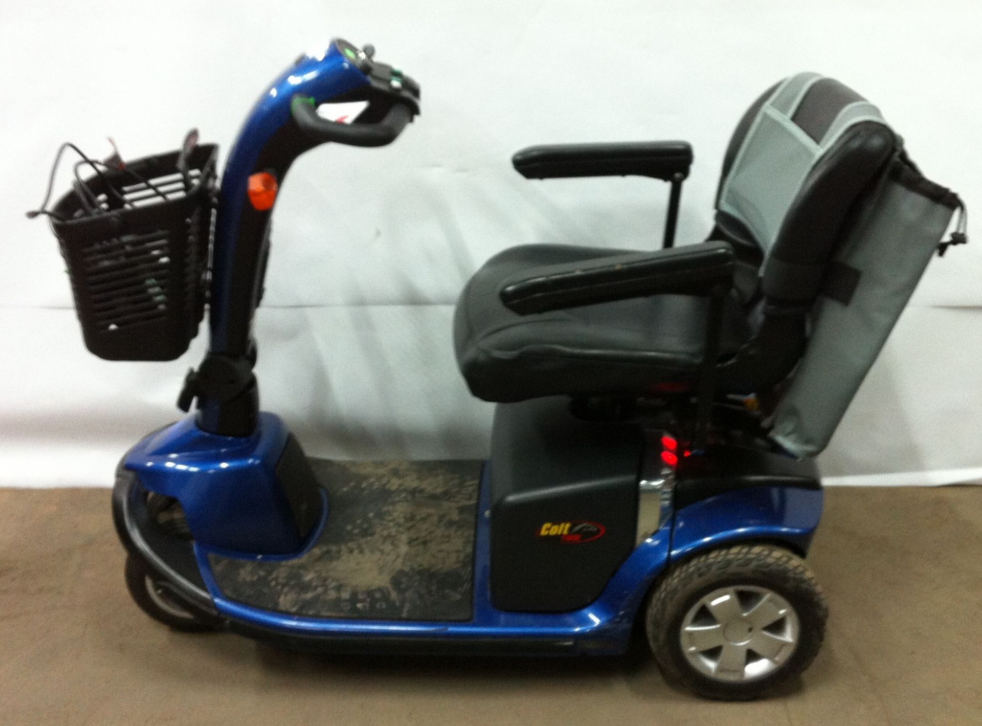 Pride Colt Twin mobility scooter - Image 3 of 4