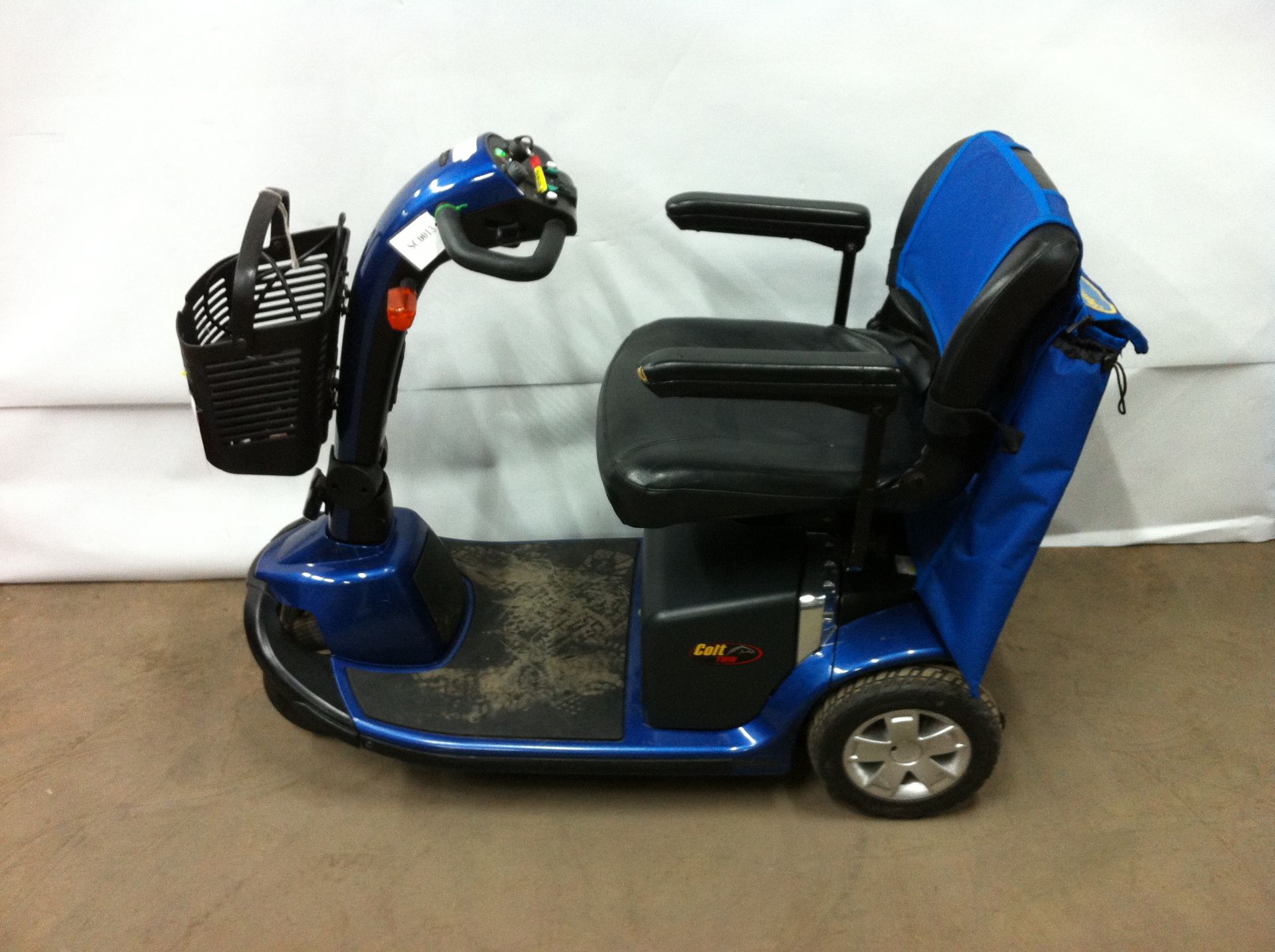 Pride Colt Twin mobility scooter - Image 3 of 4