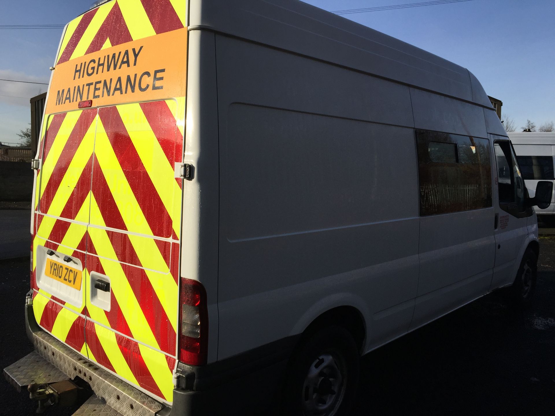 Ford Transit Welfare Van With Seating Area, Cooking Station and Toilet Ex-Commisioned Highway Mainte - Image 4 of 9