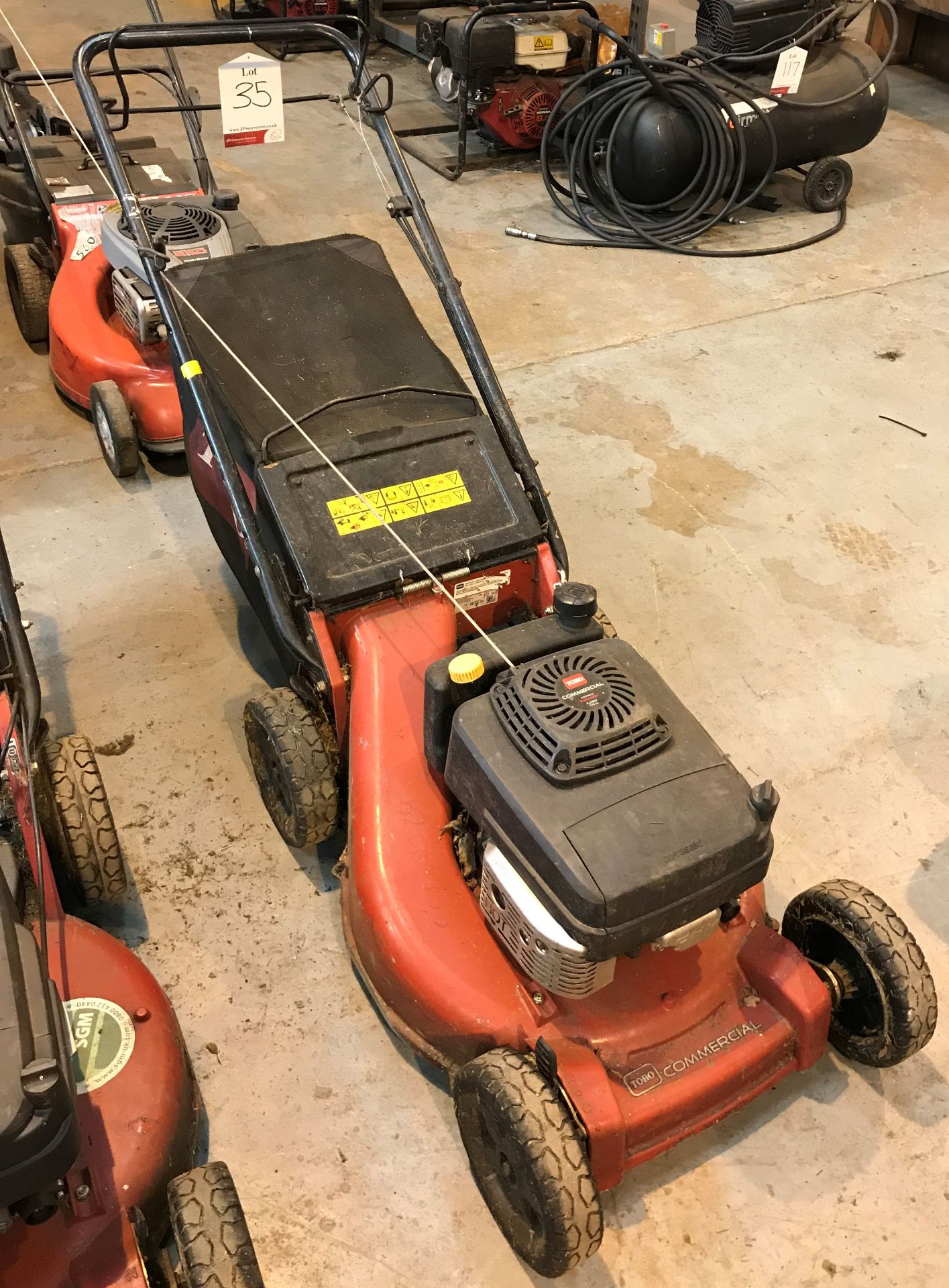 Toro 22291 Heavy Duty Petrol Mower - Bild 2 aus 5