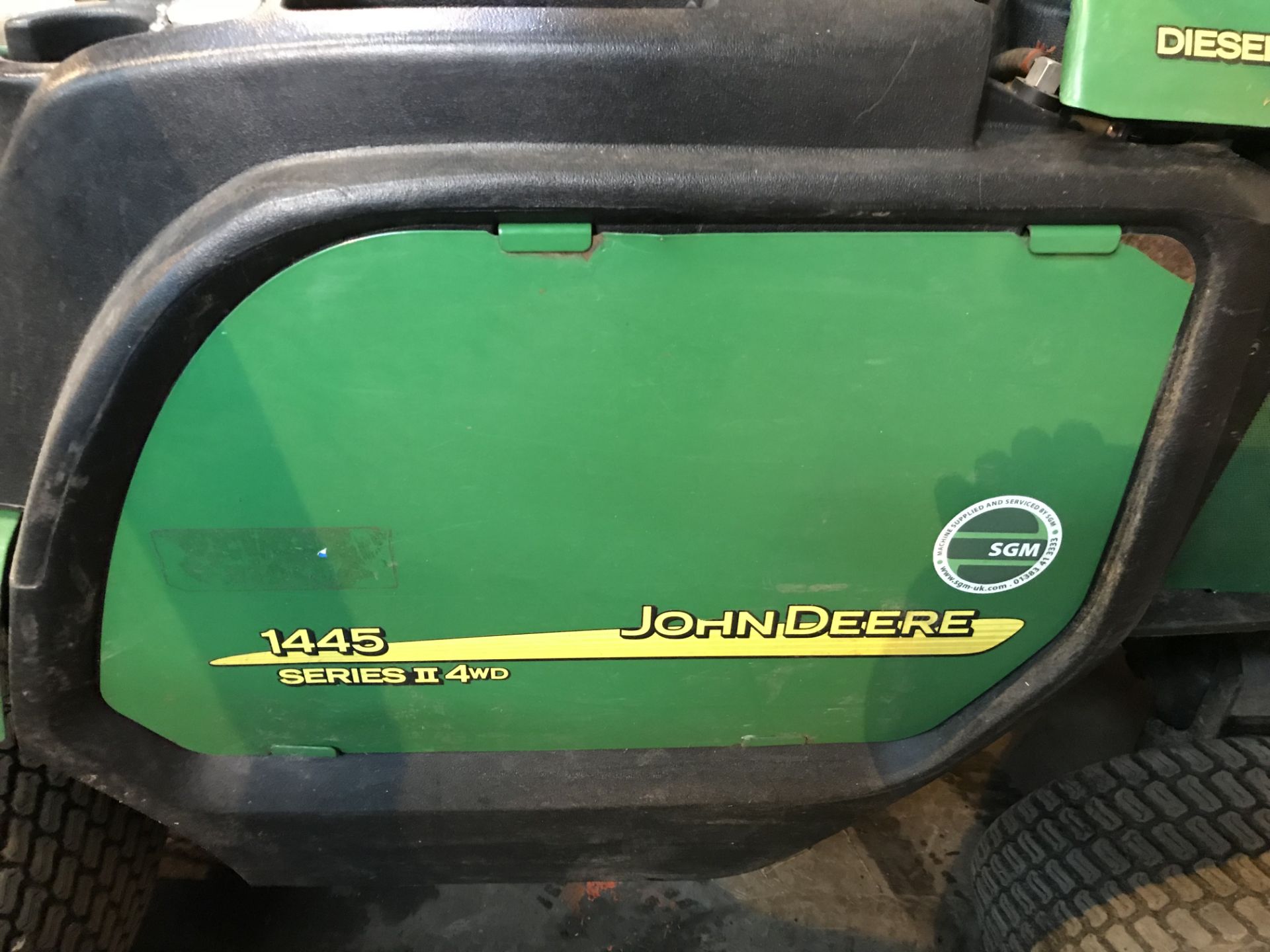 John Deere 4WD 1445 Series II 4WD Ride On Mower Hours: 943 (Excludes Trimax Flaildek FX 155 Attachm - Bild 5 aus 12