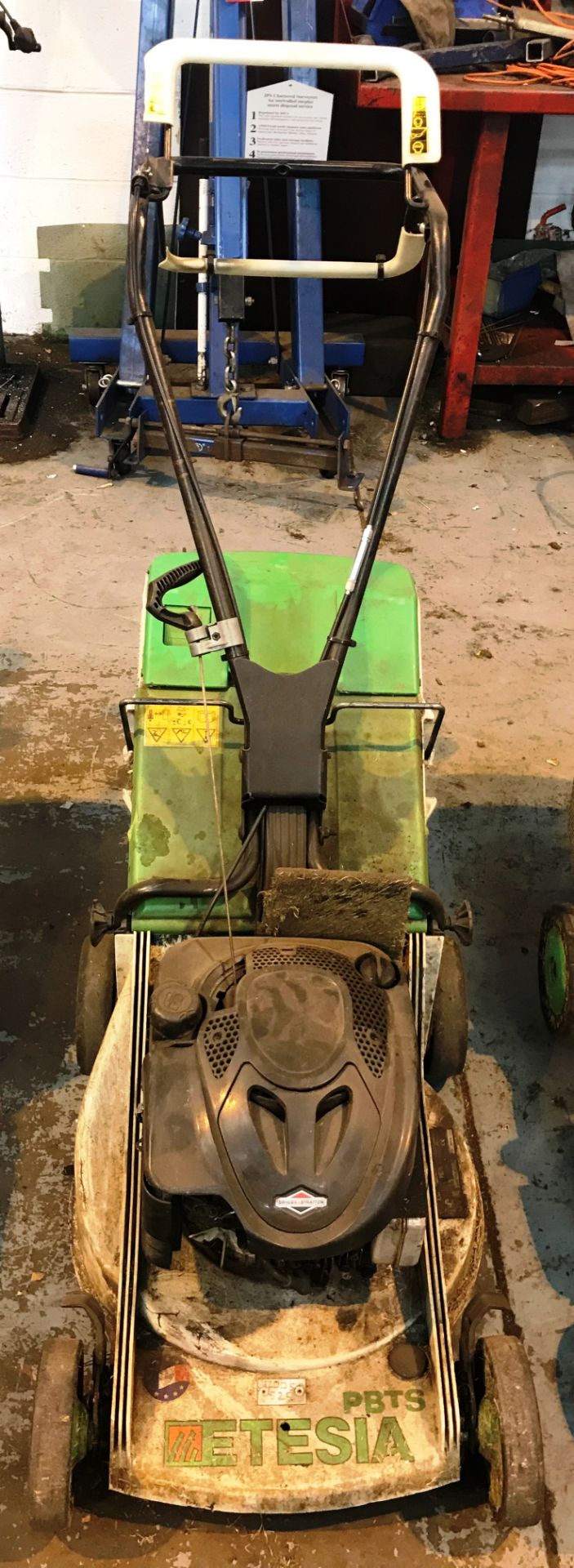 Etesia PBTS Self Propelled Commercial Lawn Mower | 2012