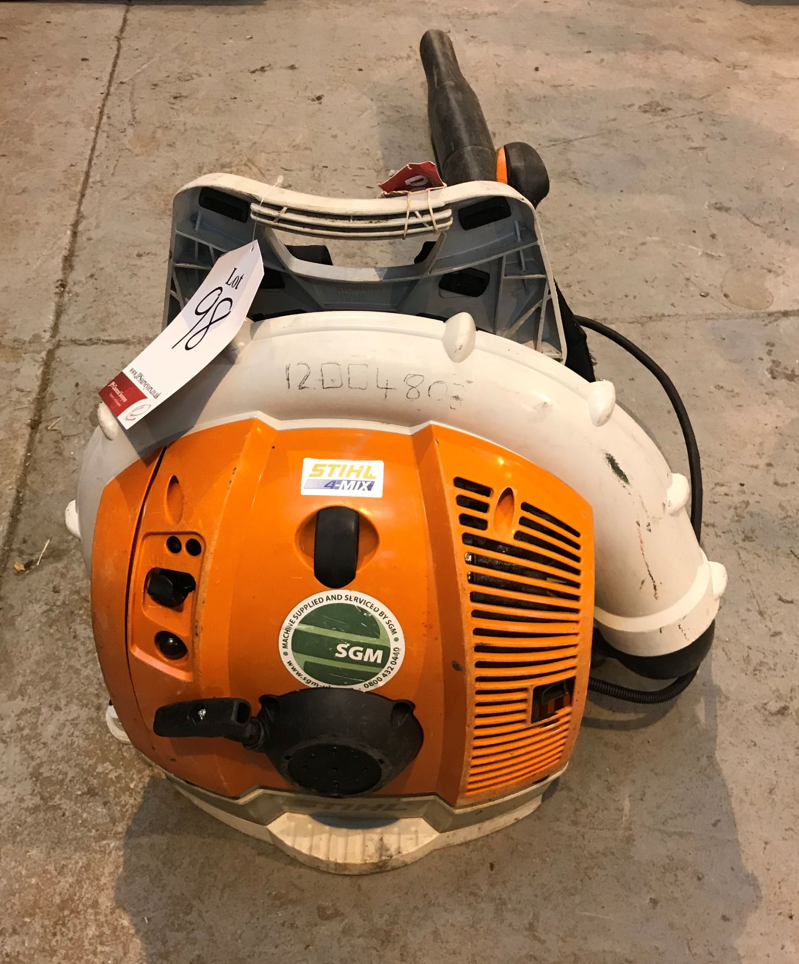 Stihl Backpack Leaf-Blower