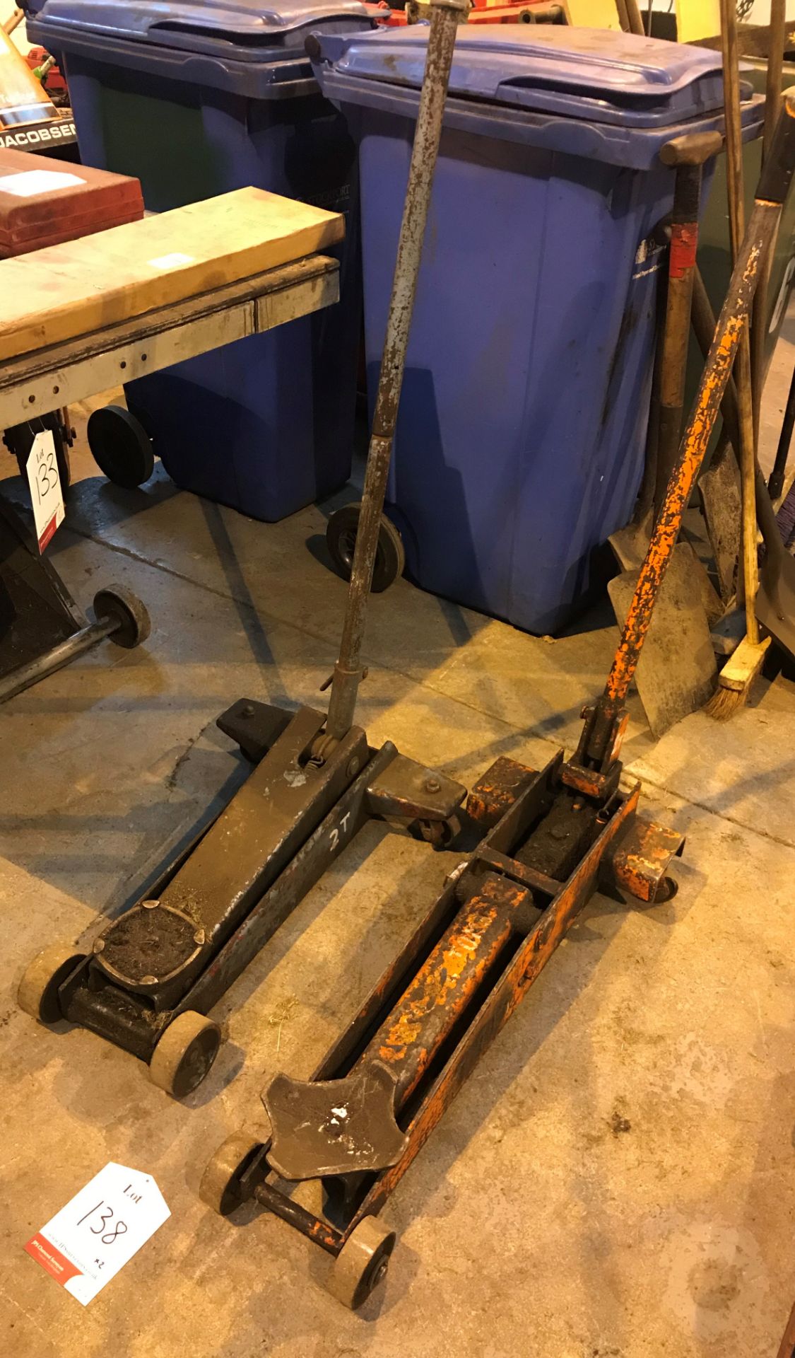 2 x Various 2T Mobile Trolley Jacks