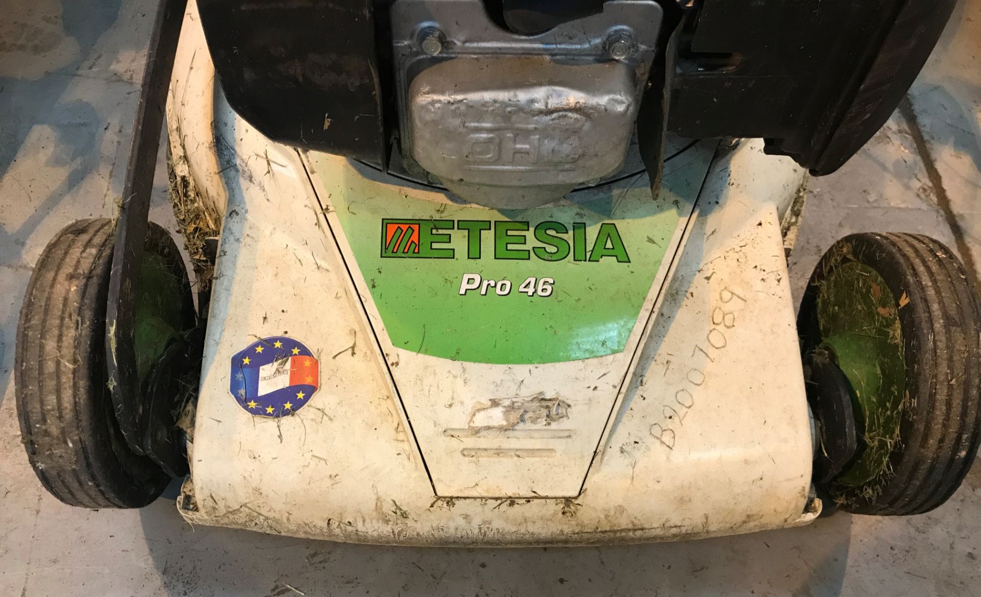 Etesia Pro 46 Petrol Lawn Mower | YOM 2016 - Image 4 of 6