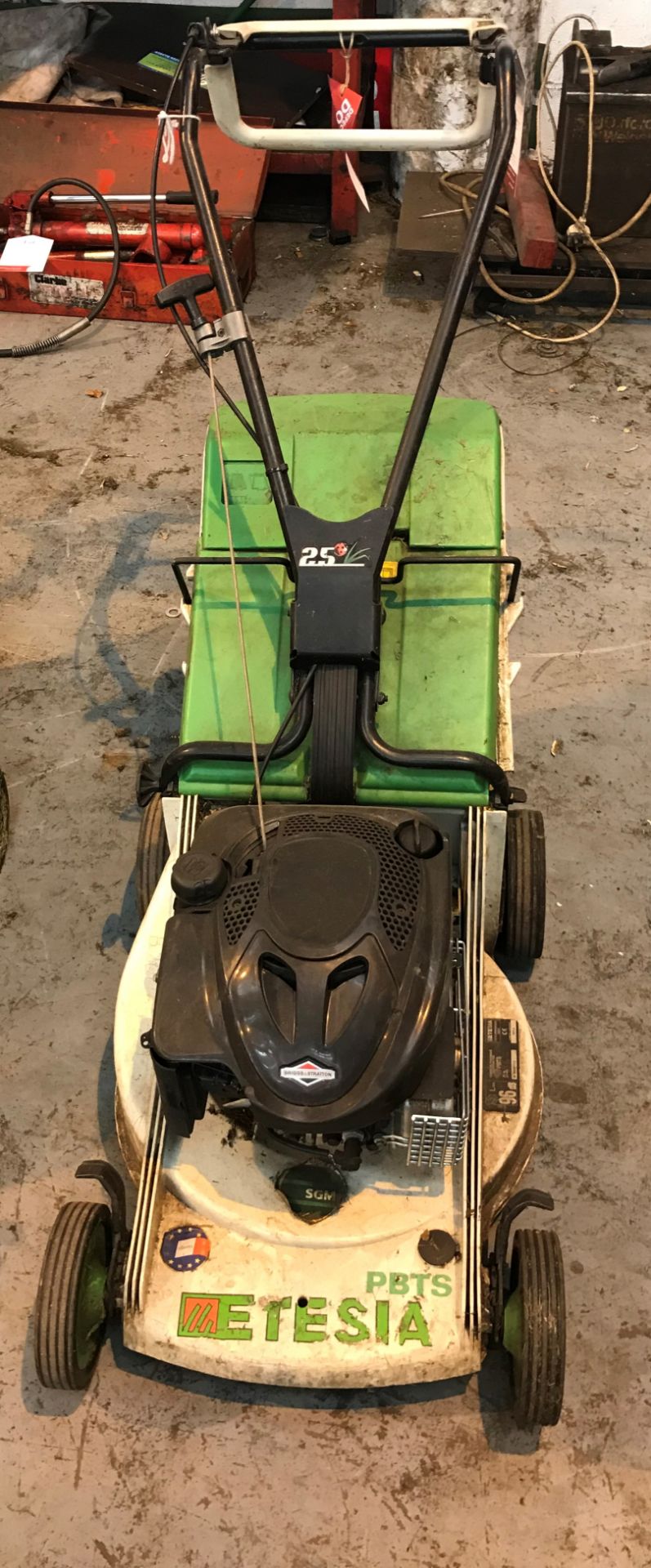 Etesia PBTS Self Propelled Commercial Lawn Mower | 2014