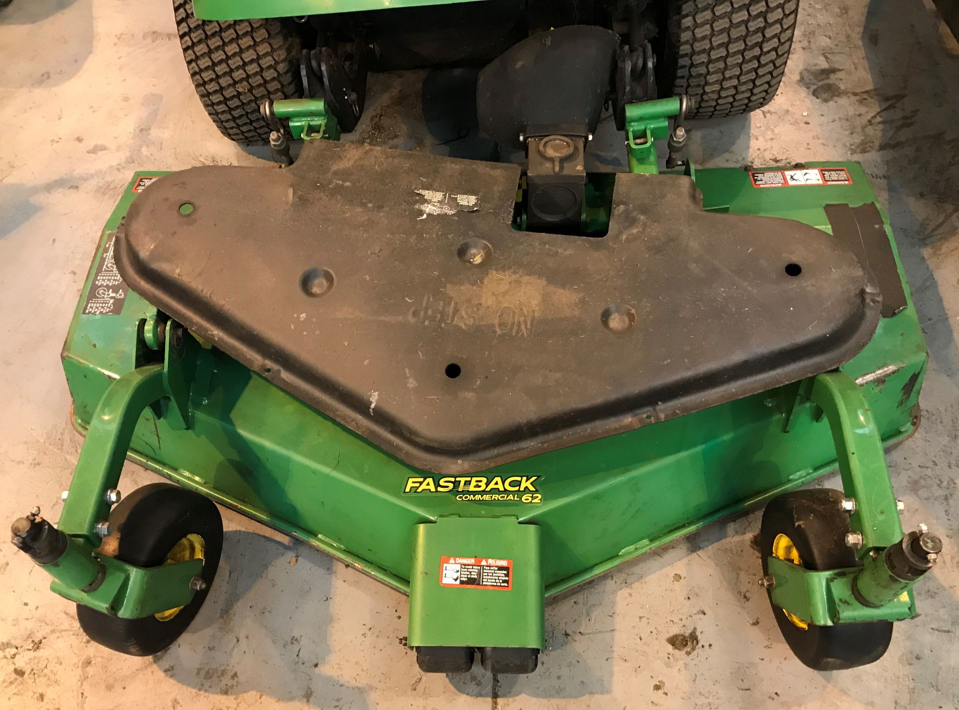 John Deere 4WD 1445 Series II Ride On Mower w/ Fast-Back Commercial | 13 Plate | Hours: 2070 - Non R - Image 5 of 7