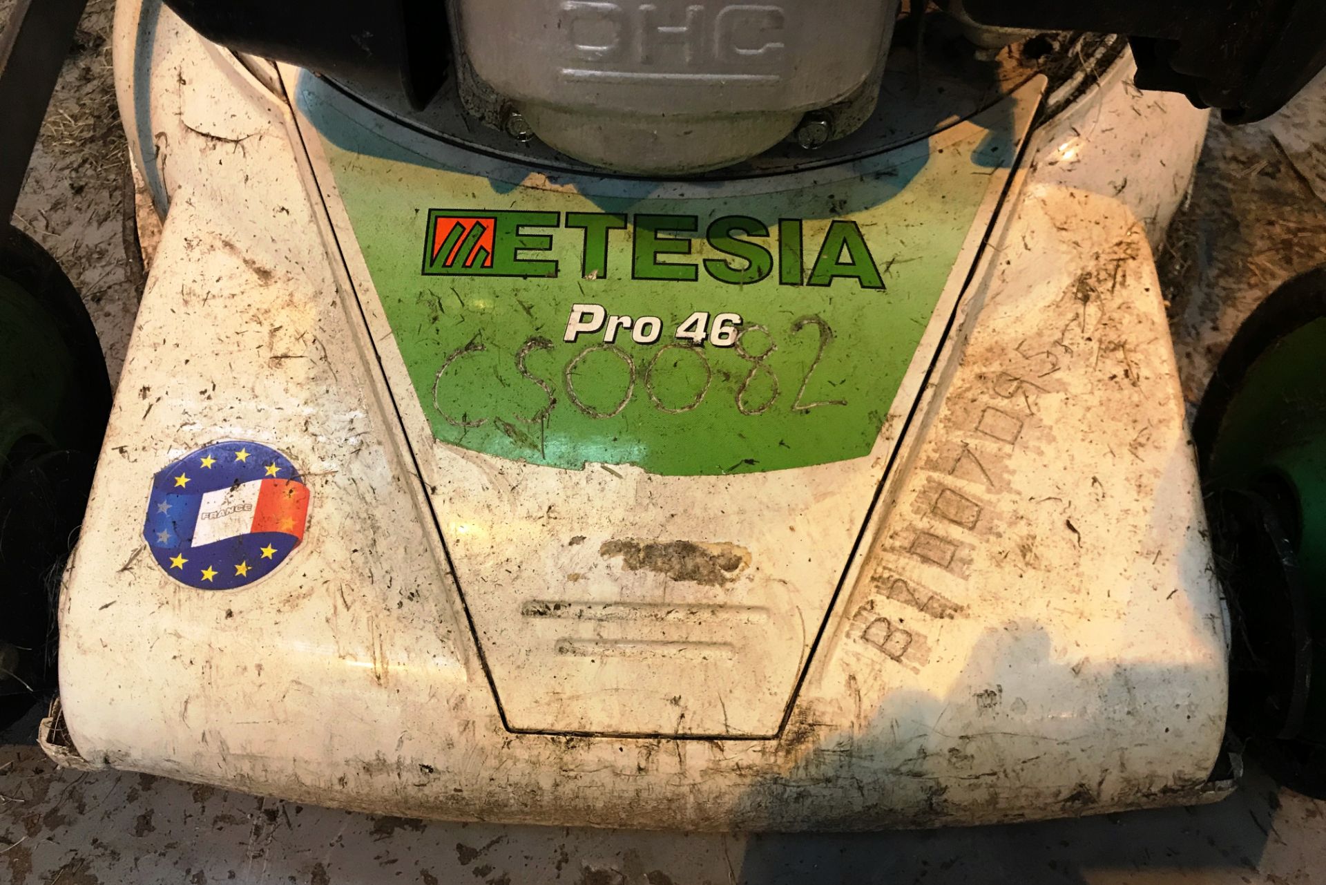 Etesia Pro 46 Petrol Lawn Mower | YOM 2016 - Image 4 of 6