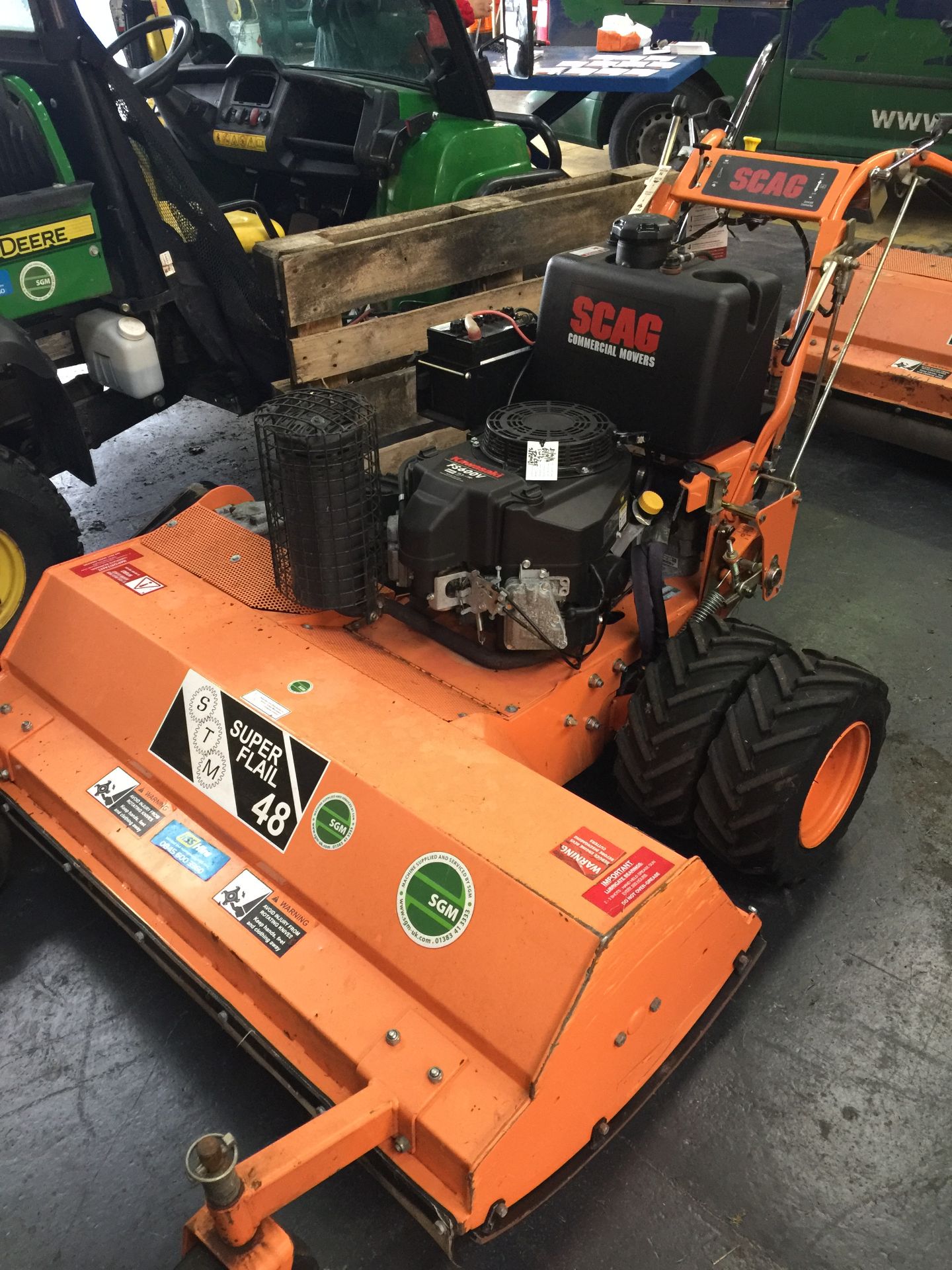 Scag Hydro-Drive SWZ36A14FS Large Pedestrian Rotary Mower with electric starter and STM F48 Super fl - Image 3 of 4