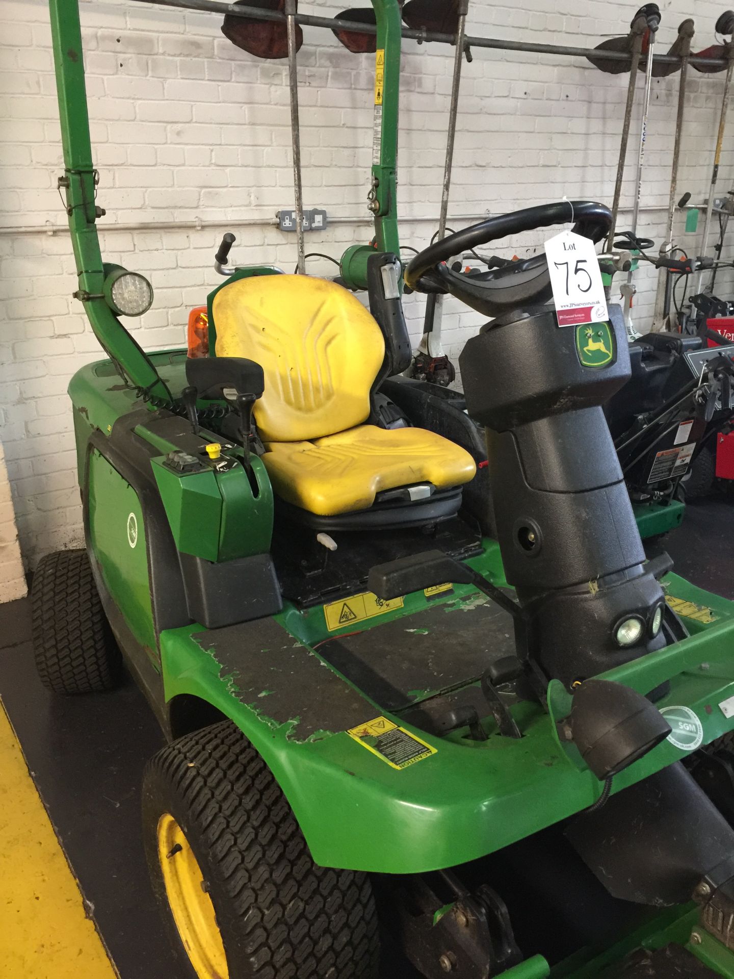 John Deere 1445 Front Rotary Ride on Mower with John Deere 62" RD deck 14/1 - Image 7 of 7