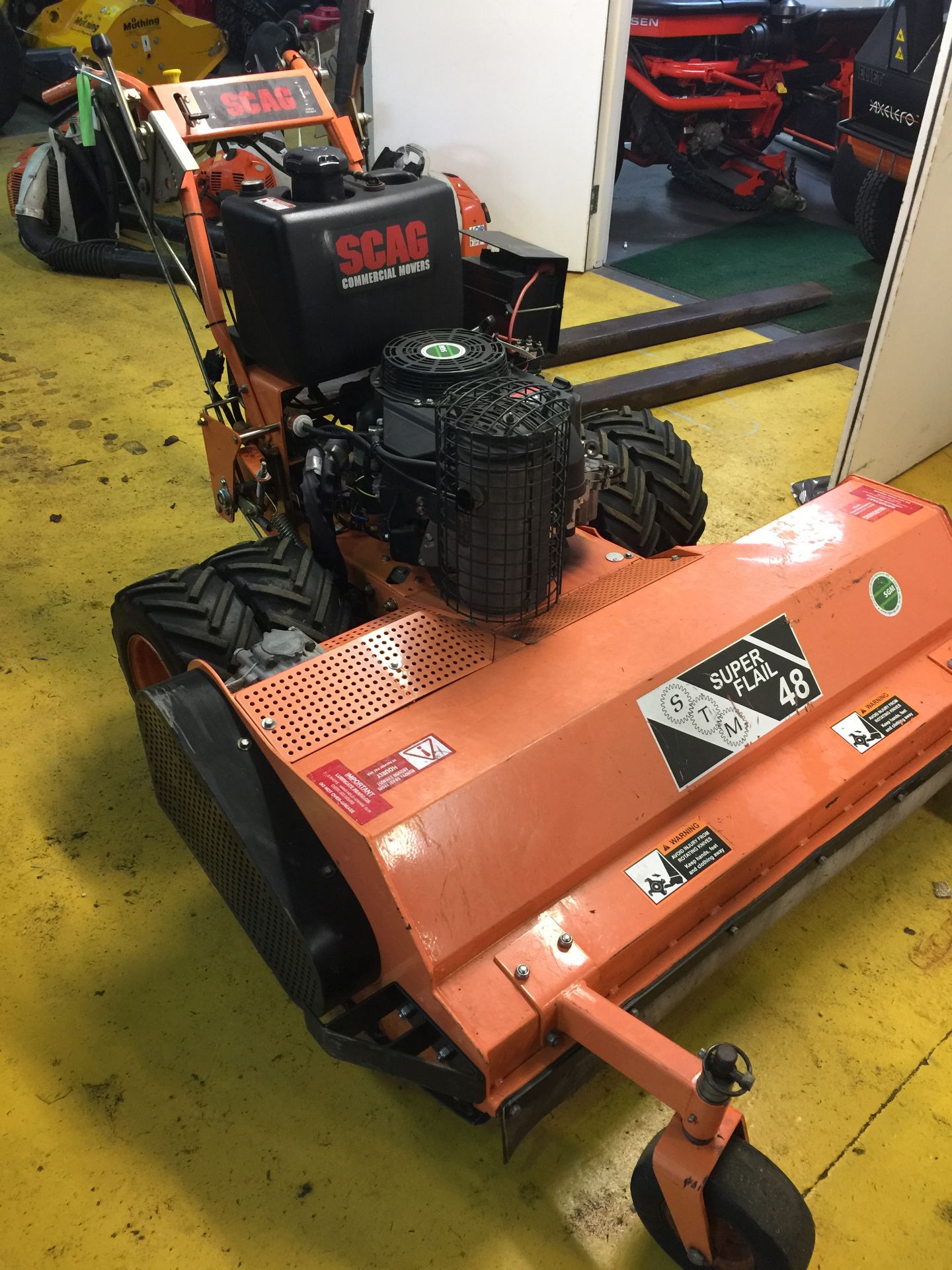 Scag Hydro-Drive SWZ48V15FS Walk Behind Mower with electric starter and STM F48 grasscutter - Image 4 of 5