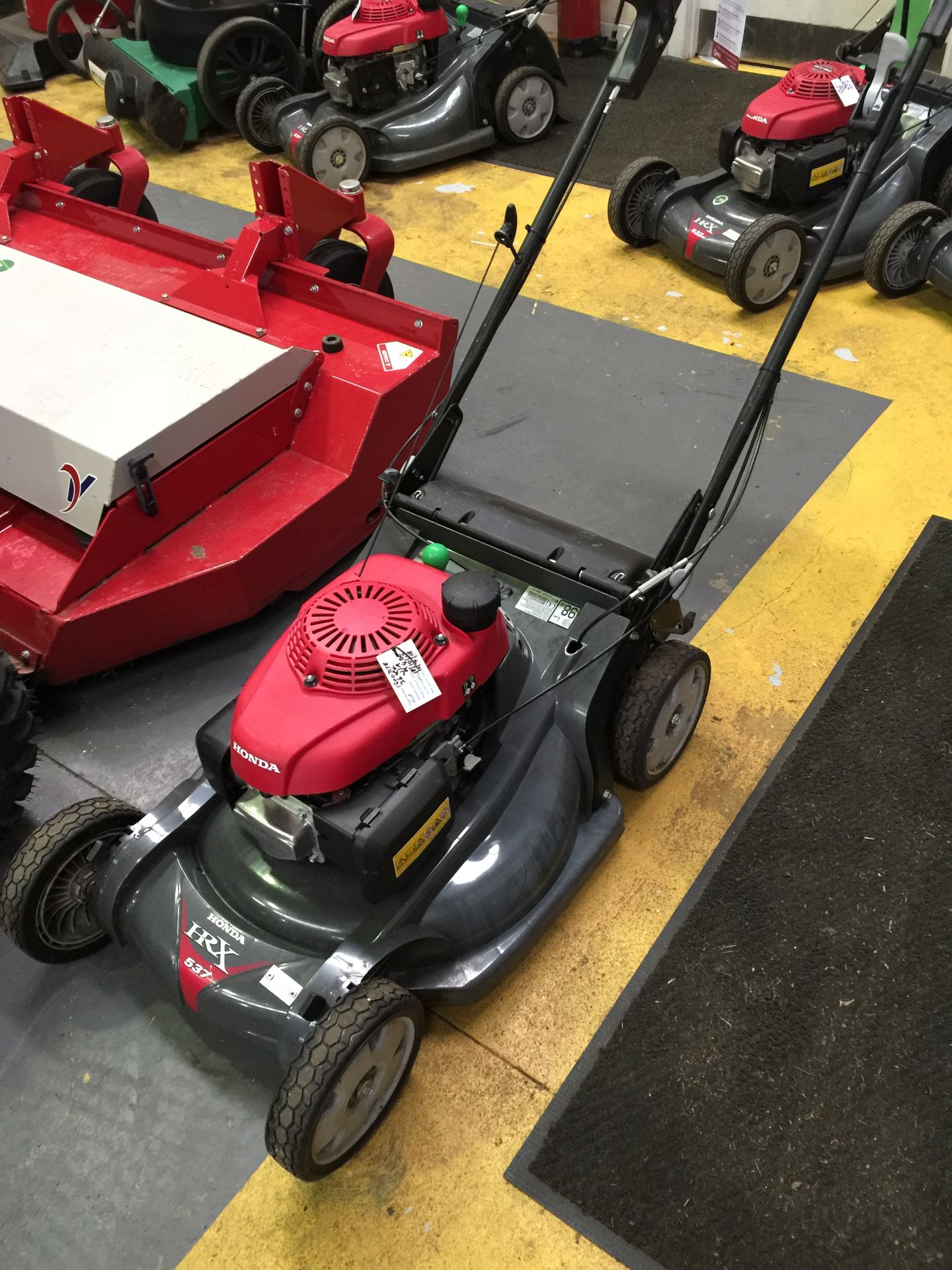 2015 Honda HRX5374VYE Rotary Petrol Lawn Mower - Image 3 of 3