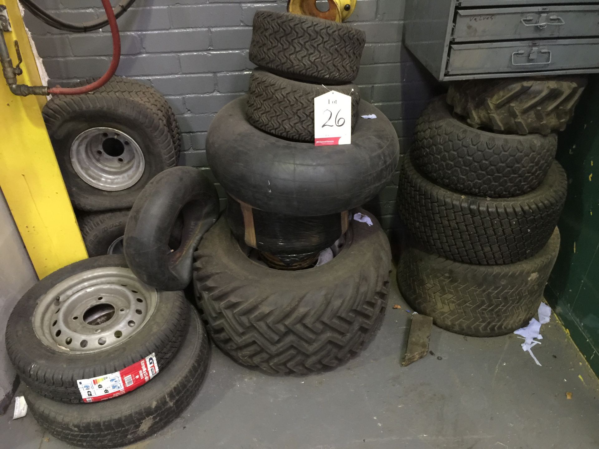 14 x Various Tyres