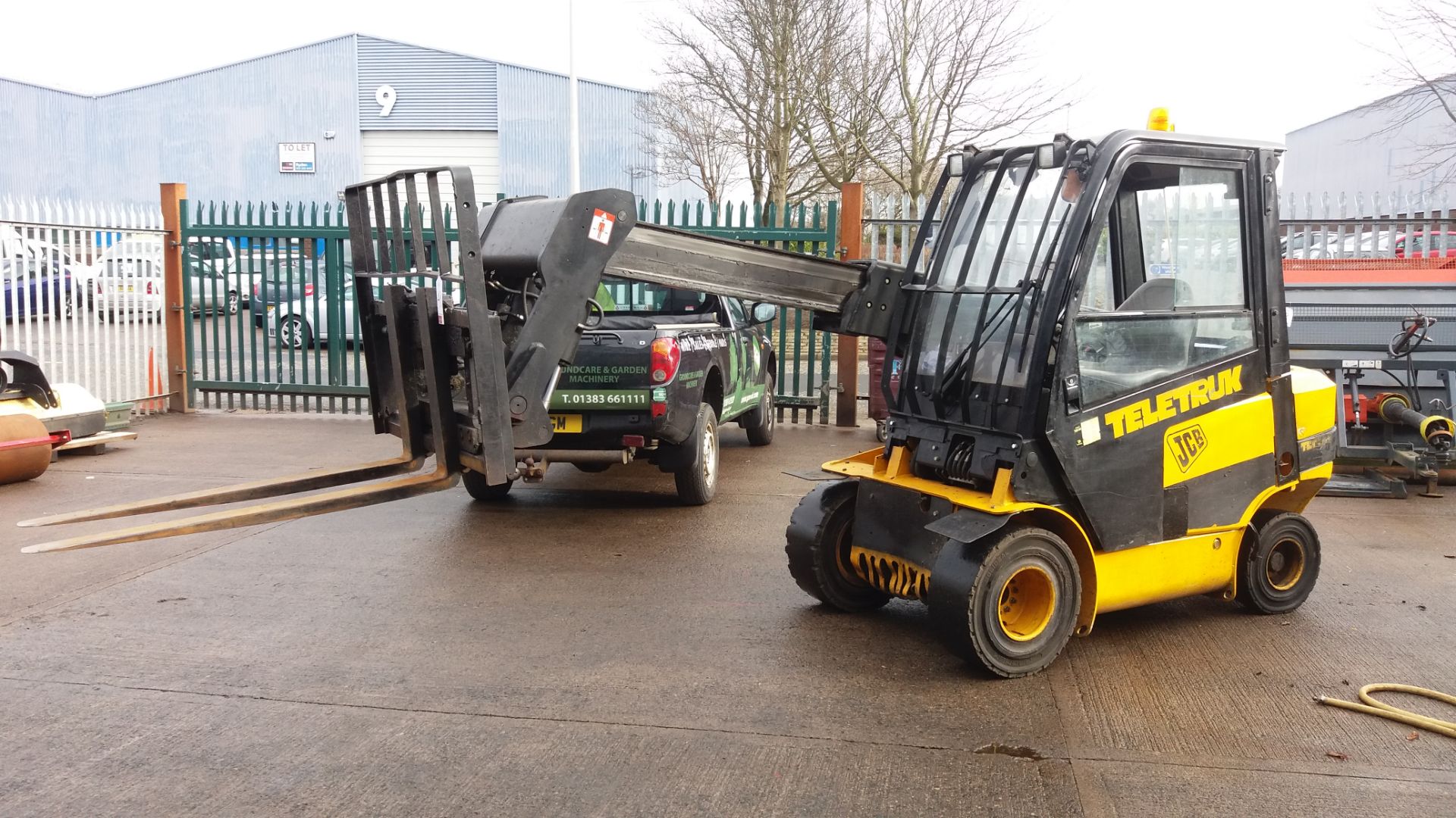 JCB TLT30 Teletruk counterbalance forklift with telescopic boom - Image 11 of 22