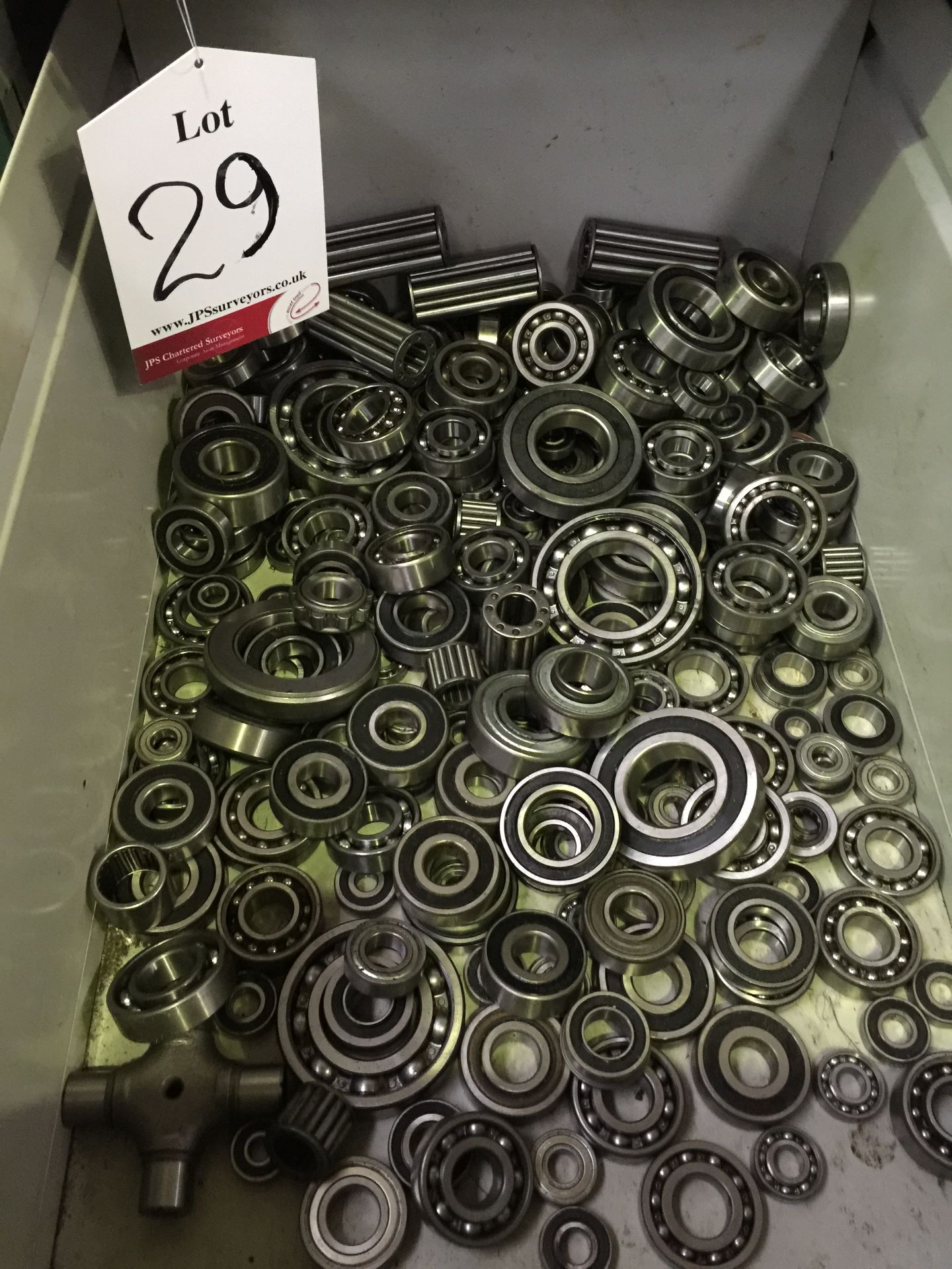 4 drawer filing cabinet & contents of bearings - Image 2 of 5