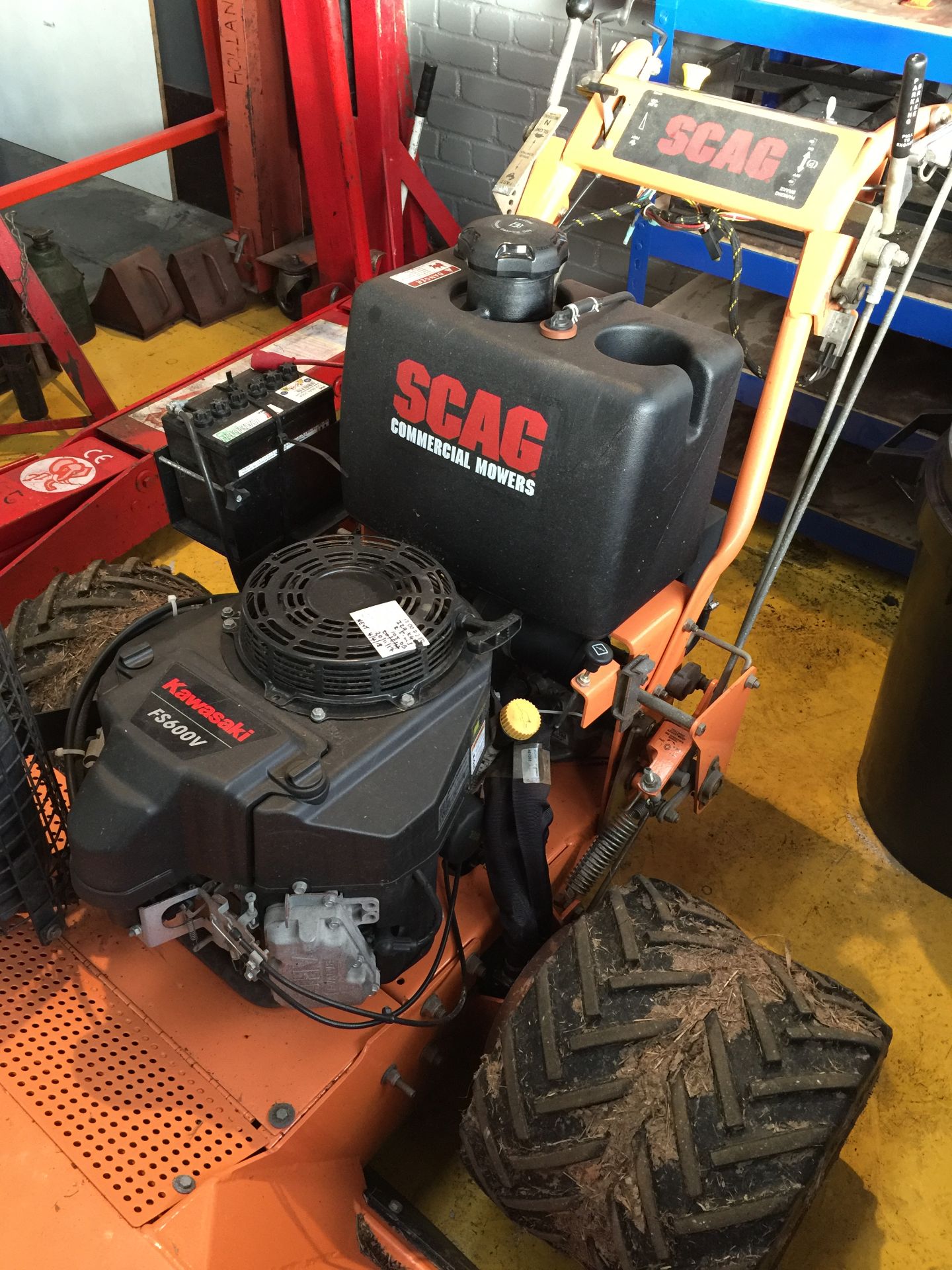 Scag SW236A14FS Pedestrian Rotary Mower with electric starter and Super flail 48 - Image 5 of 6