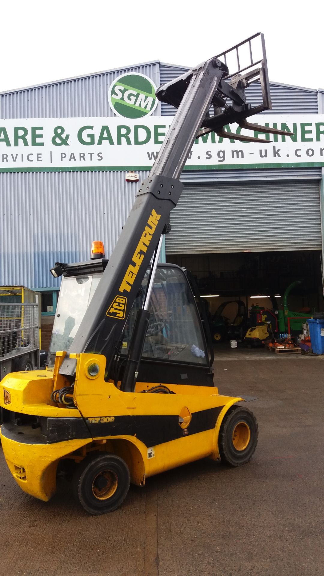 JCB TLT30 Teletruk counterbalance forklift with telescopic boom - Image 15 of 22